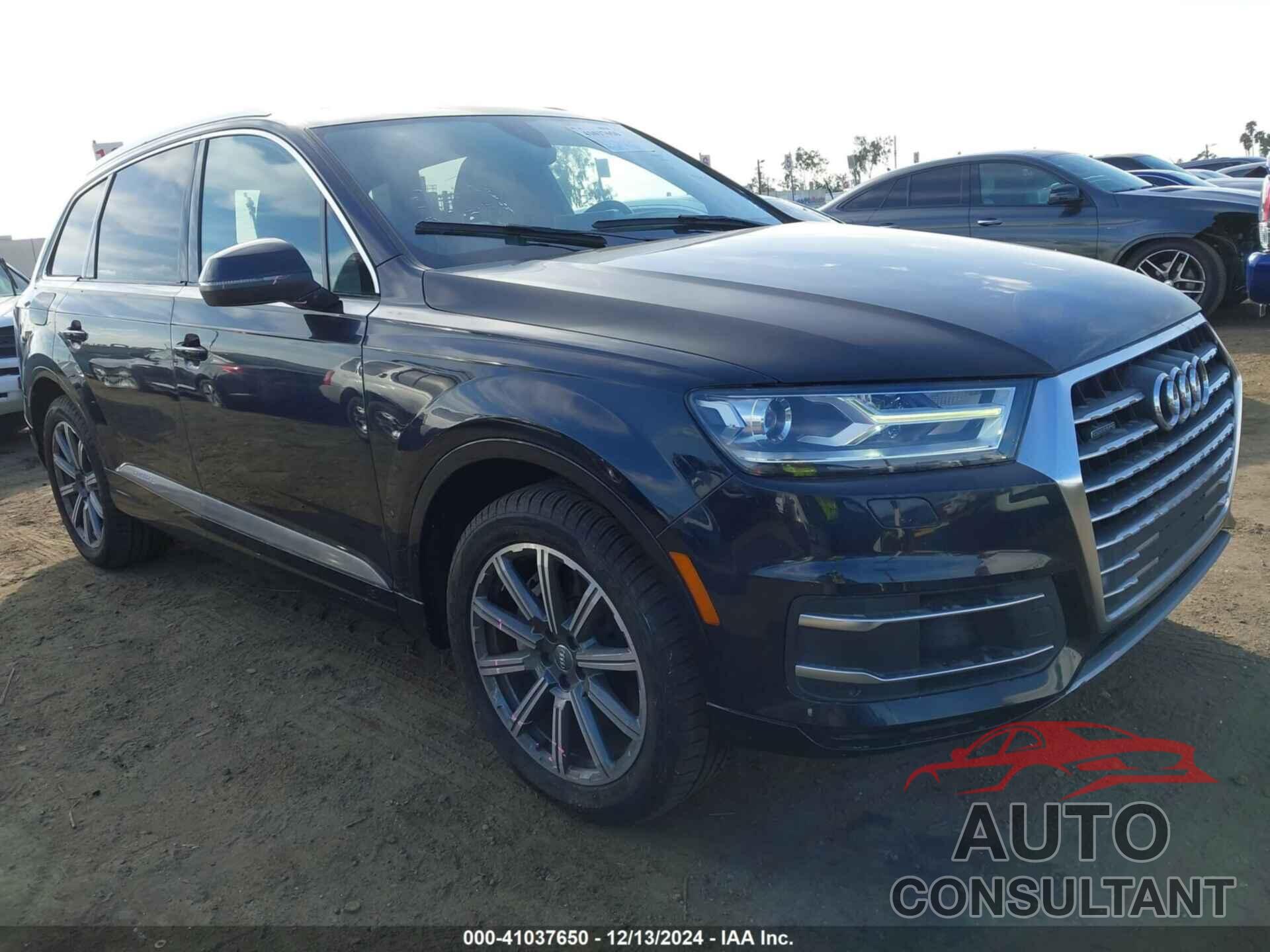 AUDI Q7 2017 - WA1LAAF71HD035620