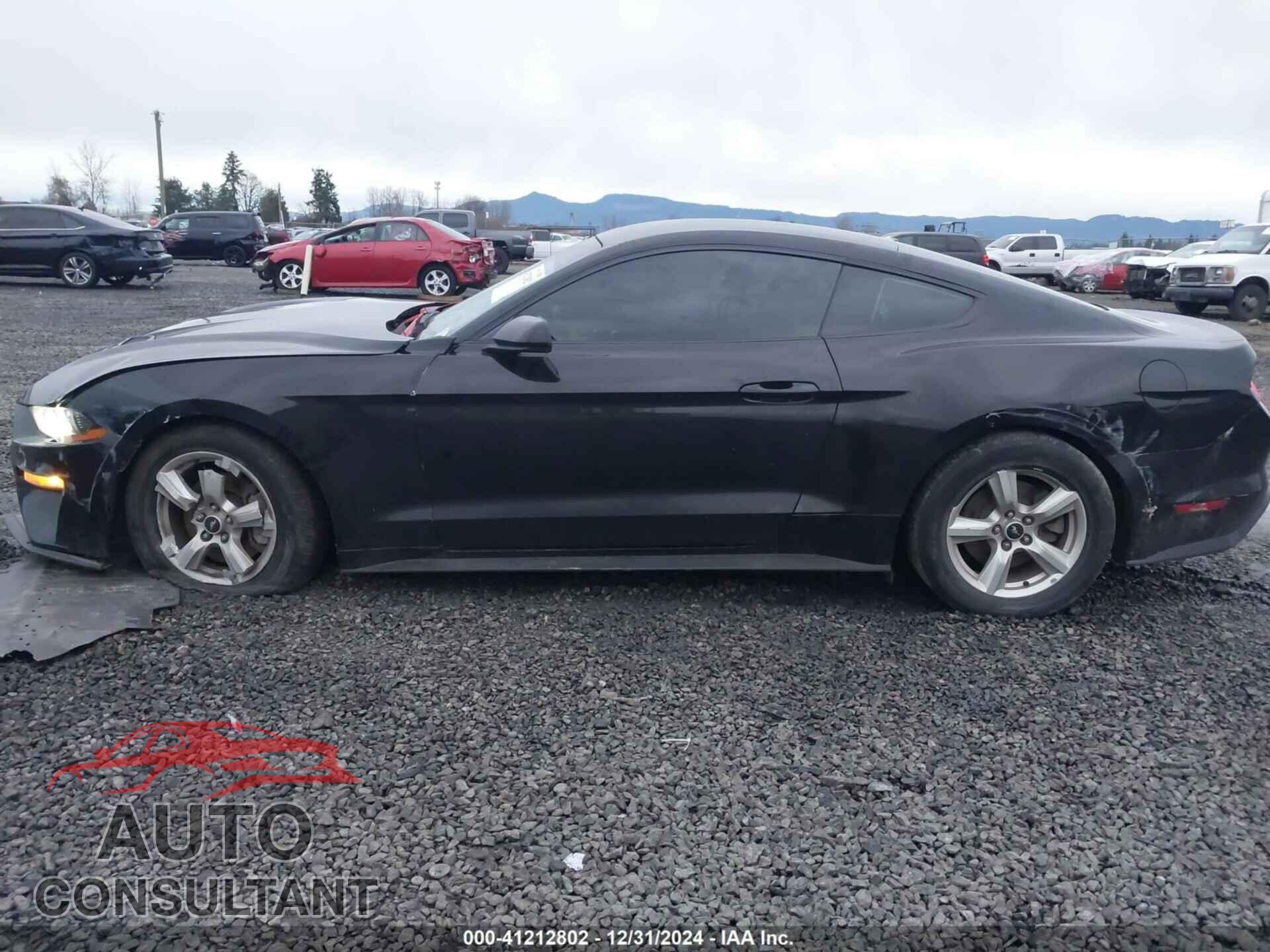 FORD MUSTANG 2018 - 1FA6P8TH9J5119214