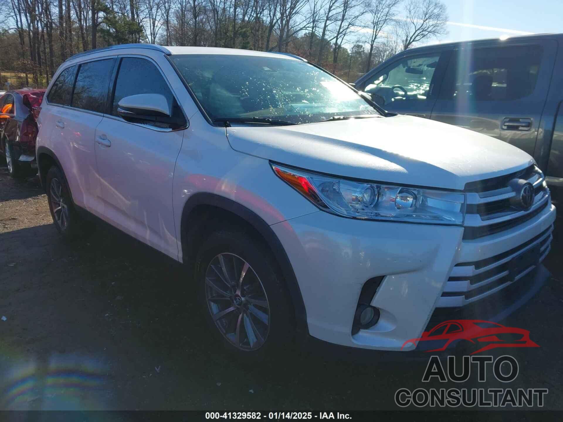 TOYOTA HIGHLANDER 2019 - 5TDKZRFH5KS354869