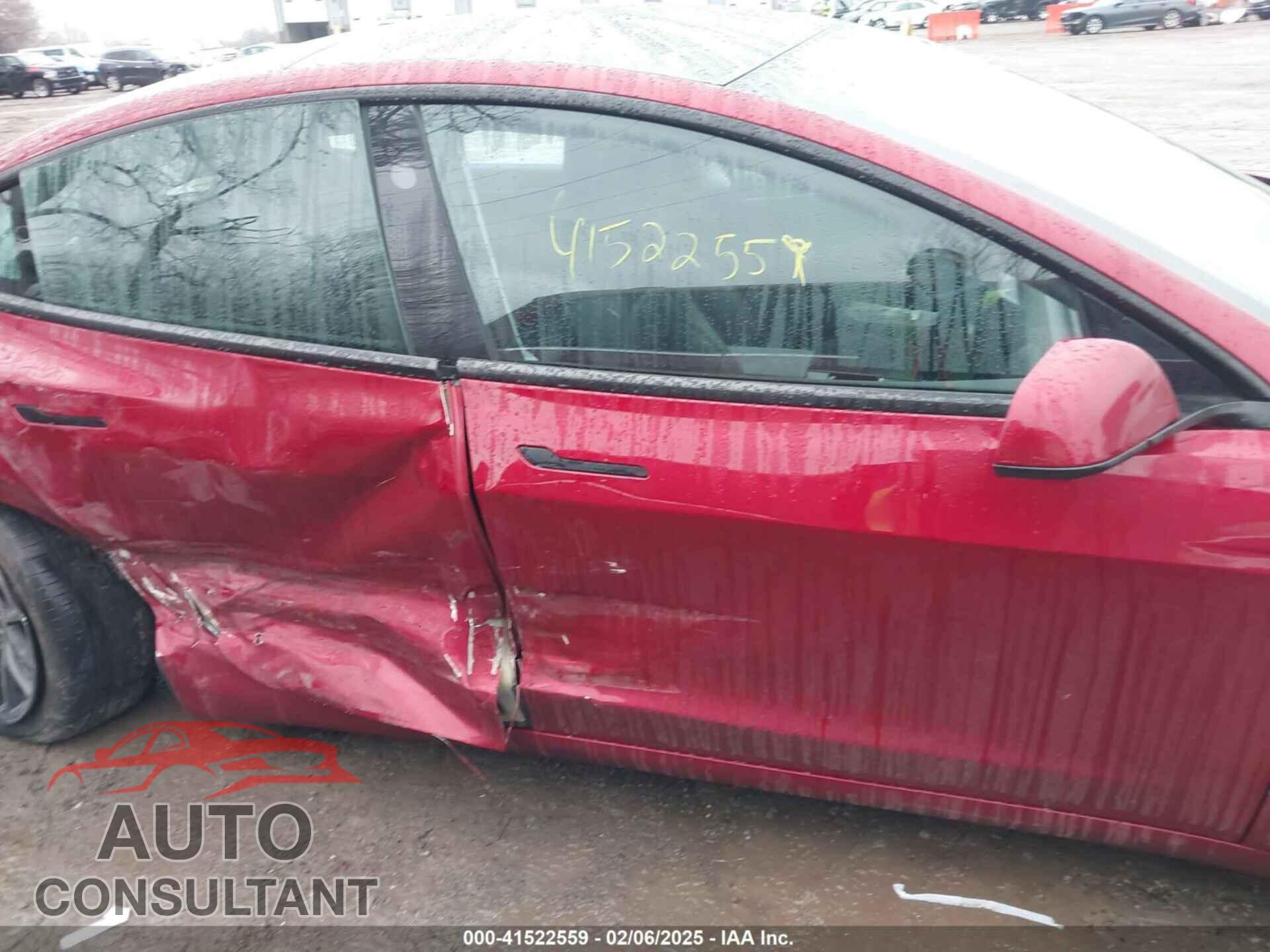 TESLA MODEL 3 2024 - 5YJ3E1EA1RF785522