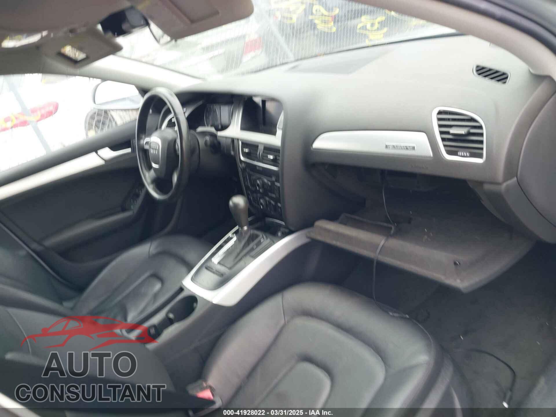 AUDI A4 2012 - WAUBFAFL8CA119313