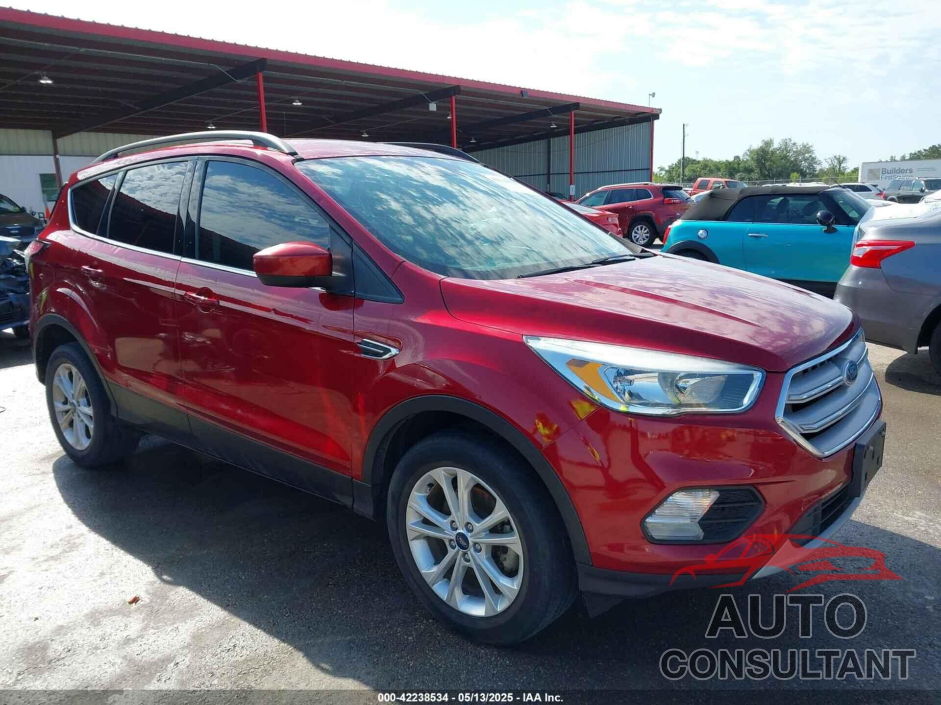 FORD ESCAPE 2018 - 1FMCU0GD2JUB52619