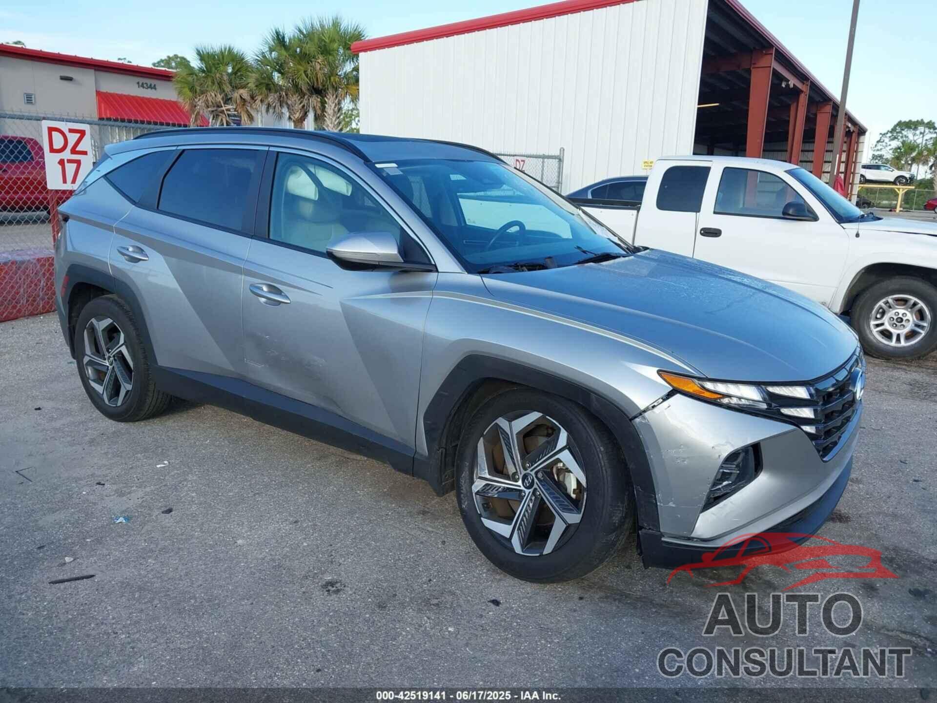 HYUNDAI TUCSON 2023 - 5NMJF3AE1PH252378
