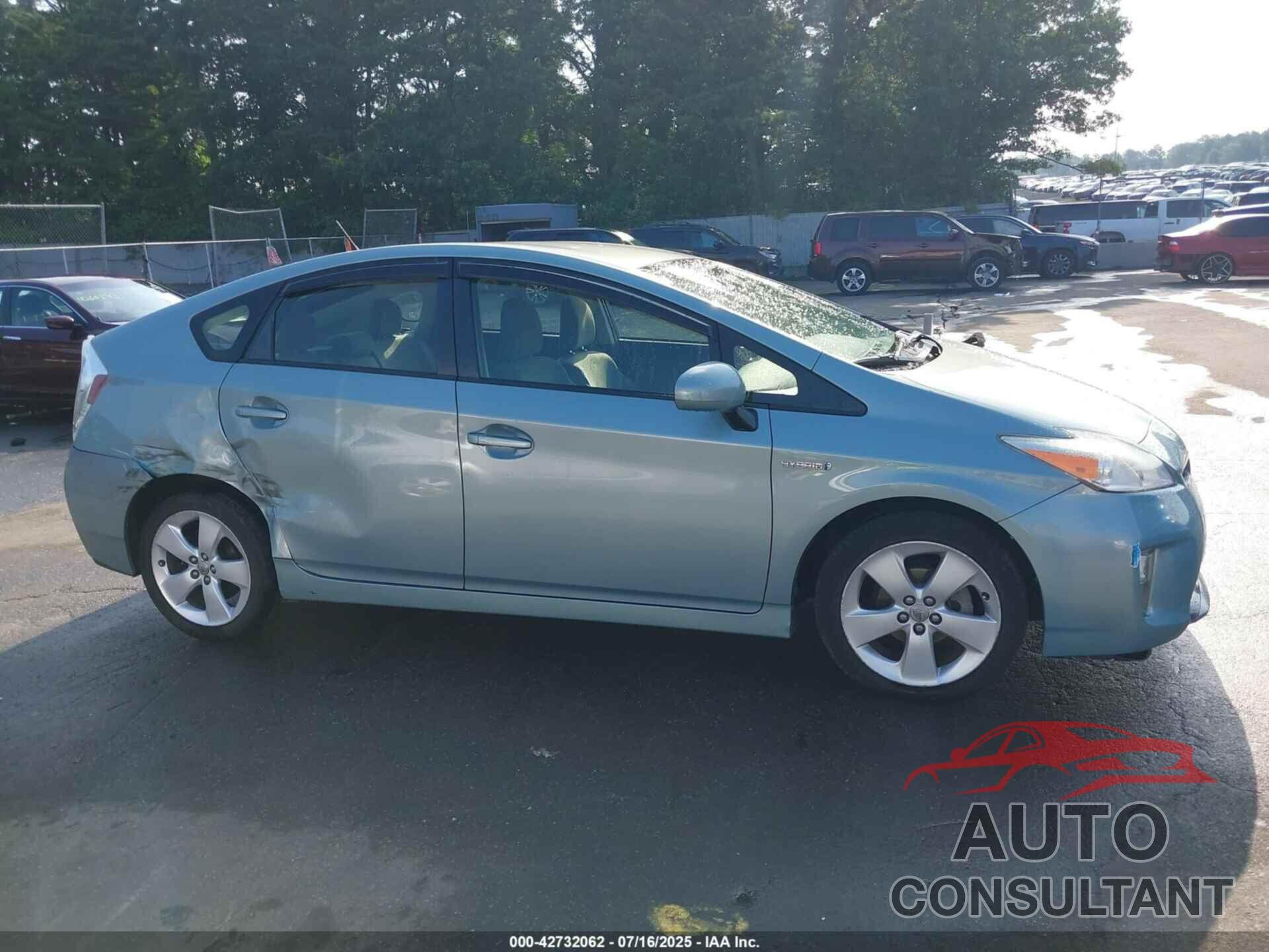 TOYOTA PRIUS 2013 - JTDKN3DU6D1695951