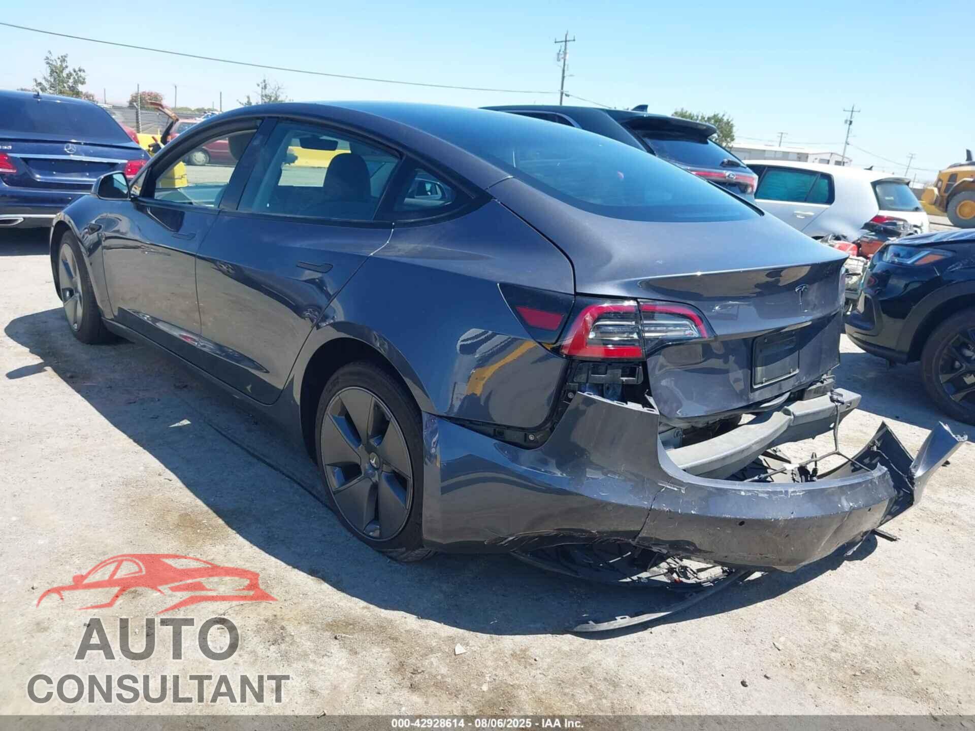 TESLA MODEL 3 2022 - 5YJ3E1EA9NF353674