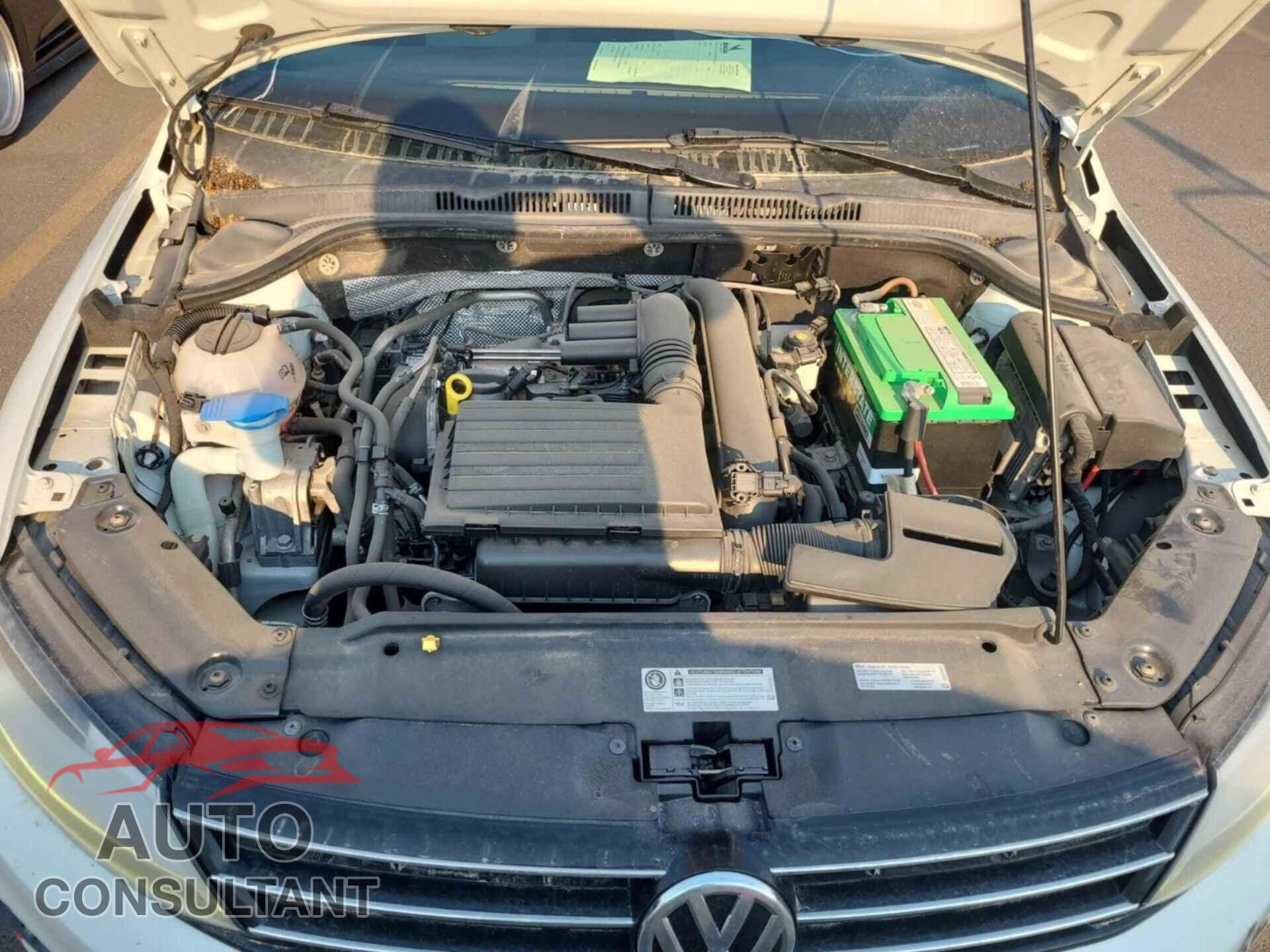 VOLKSWAGEN JETTA 2017 - 3VW2B7AJ3HM215509