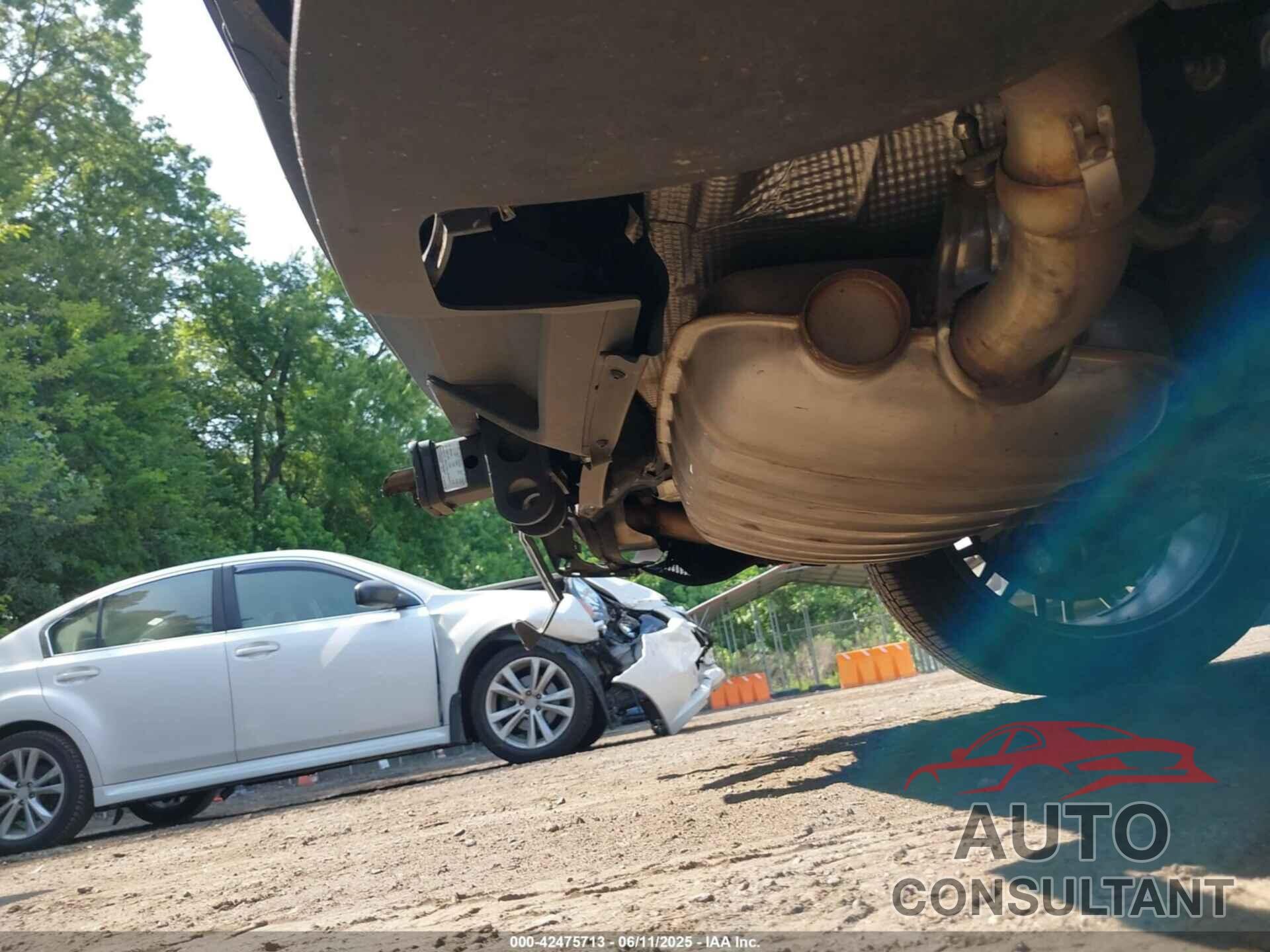PORSCHE CAYENNE 2017 - WP1AA2A21HKA88424