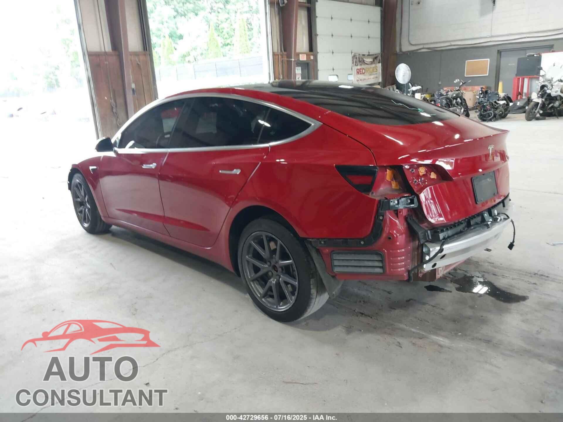 TESLA MODEL 3 2019 - 5YJ3E1EA8KF298923