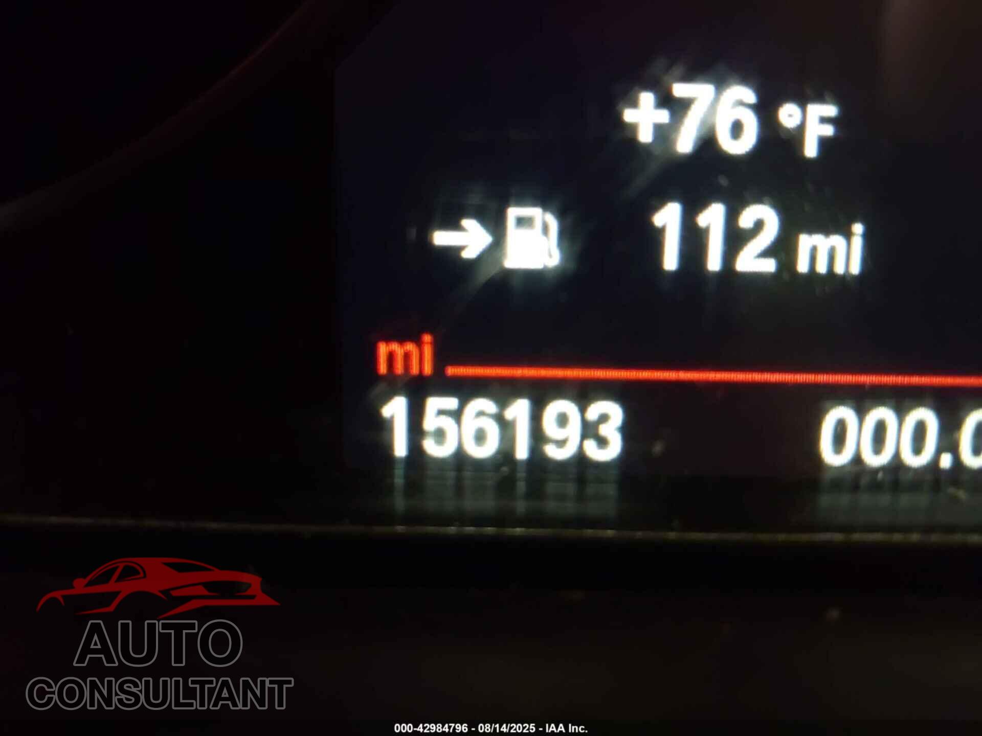 BMW 328I 2015 - WBA3B3G57FNT68906