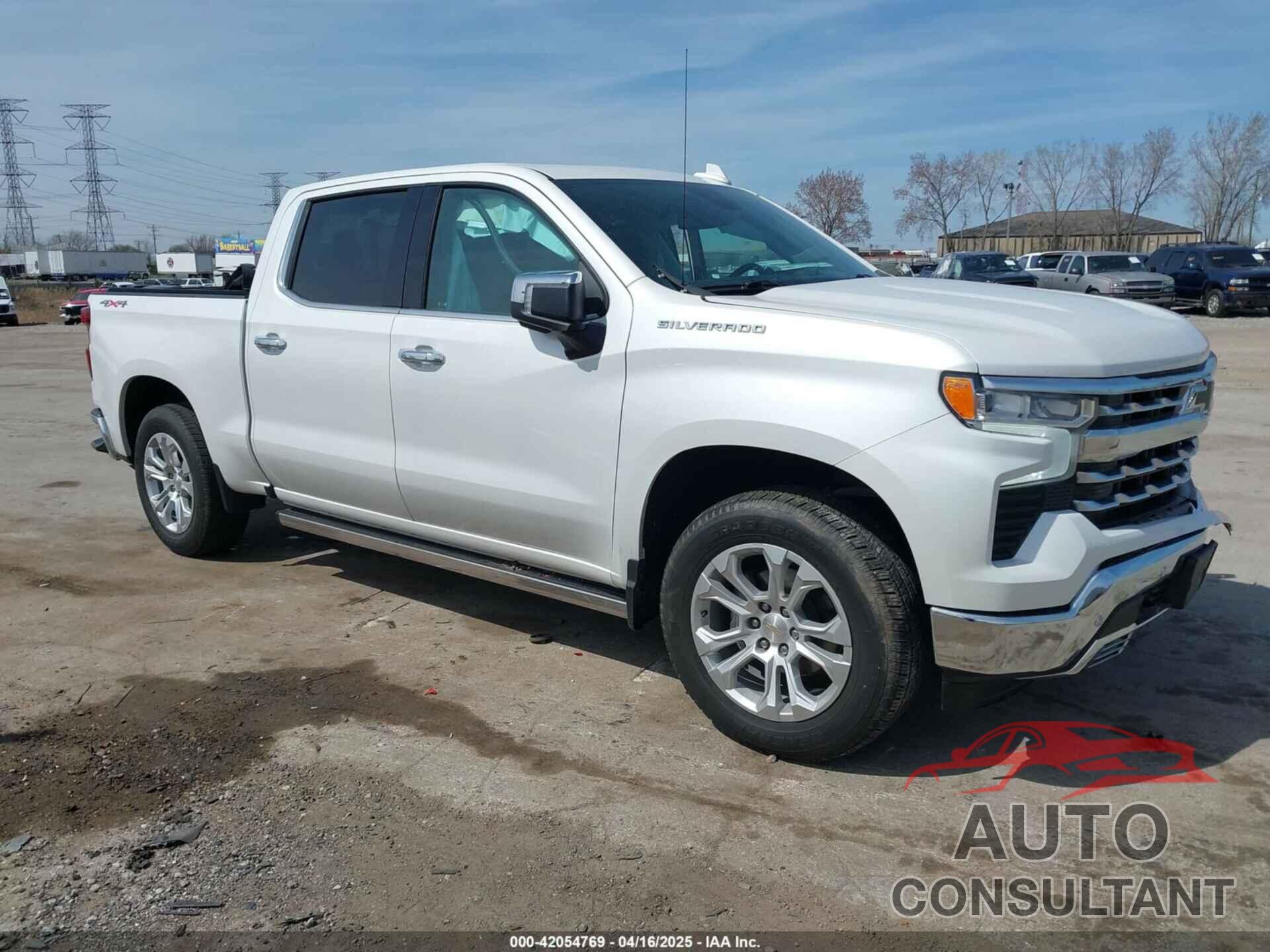 CHEVROLET SILVERADO 1500 2023 - 1GCUDGEDXPZ127242