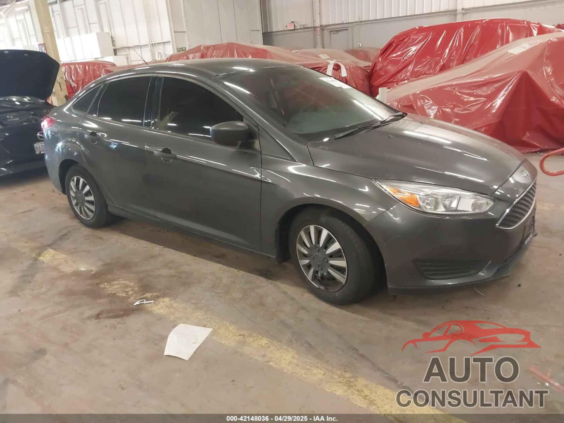 FORD FOCUS 2015 - 1FADP3E29FL275775