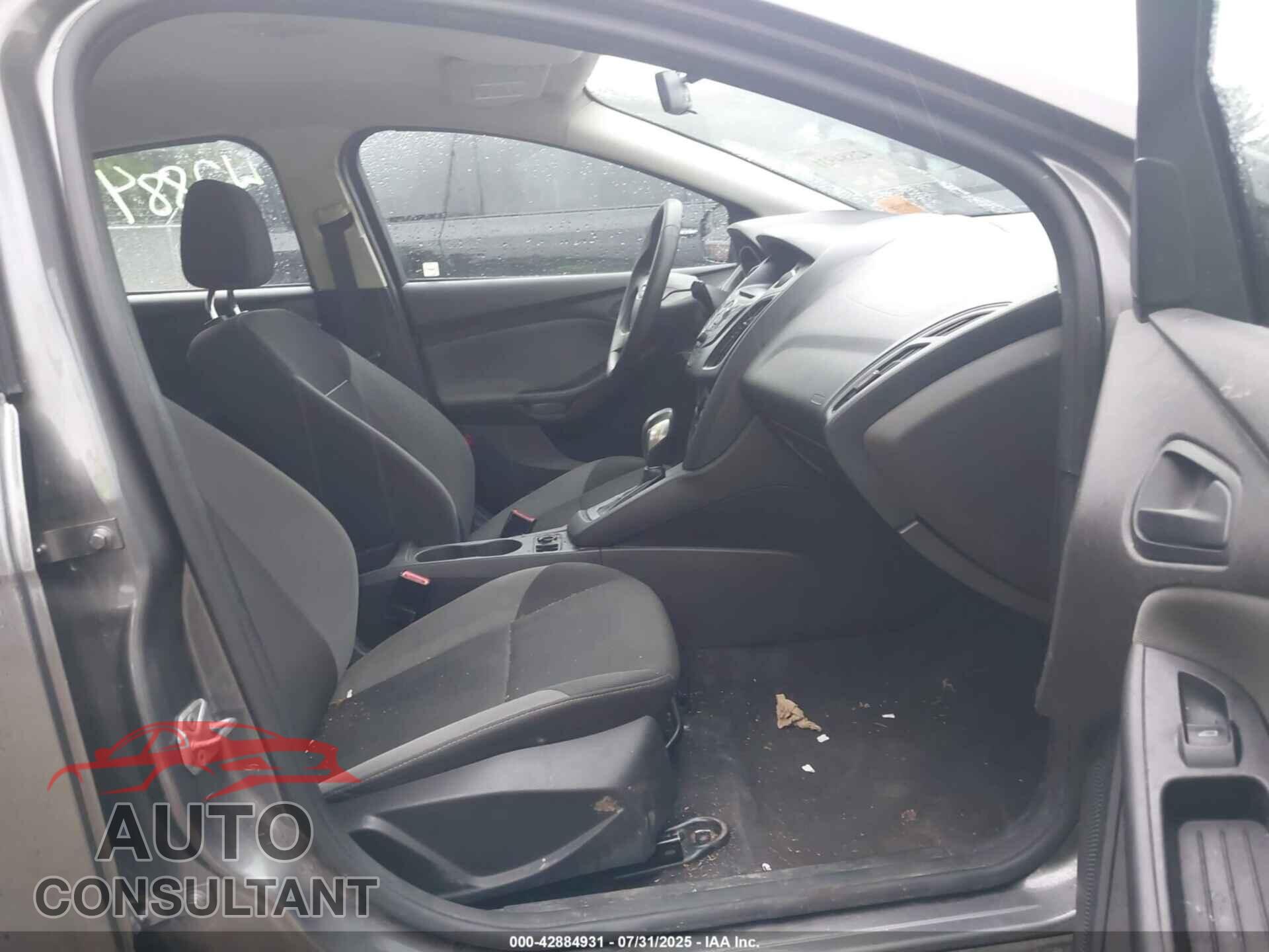 FORD FOCUS 2014 - 1FADP3E20EL193738