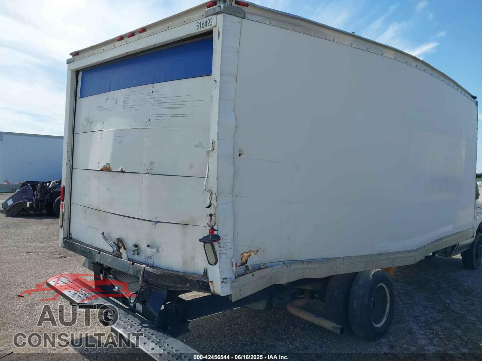 FORD E-350 CUTAWAY 2015 - 1FDWE3FL4FDA25947