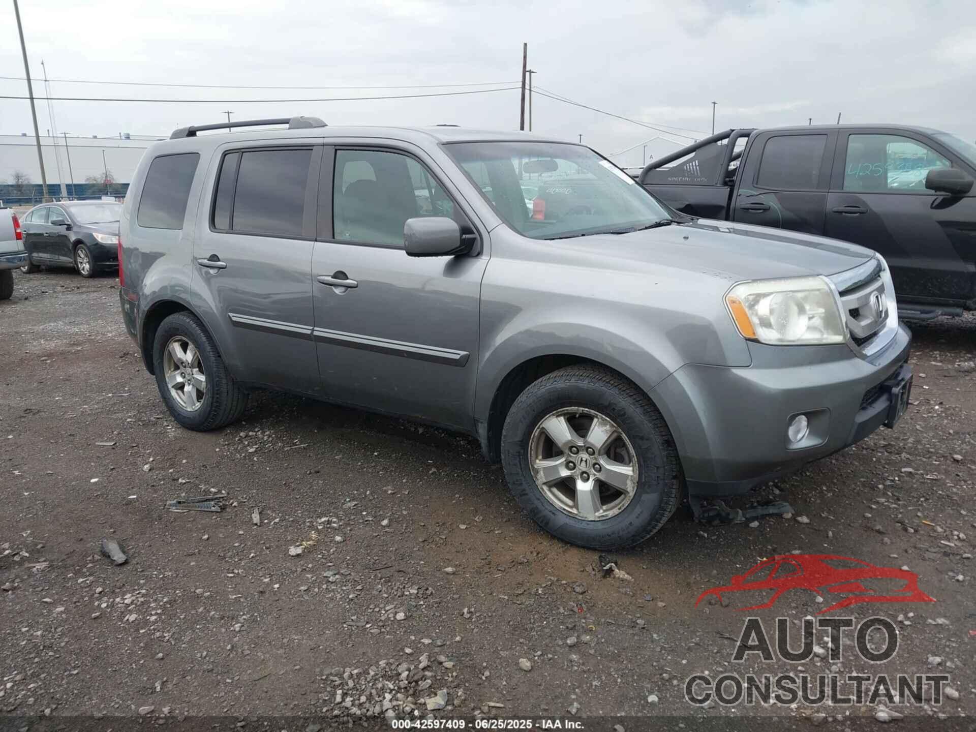 HONDA PILOT 2009 - 5FNYF48489B025548
