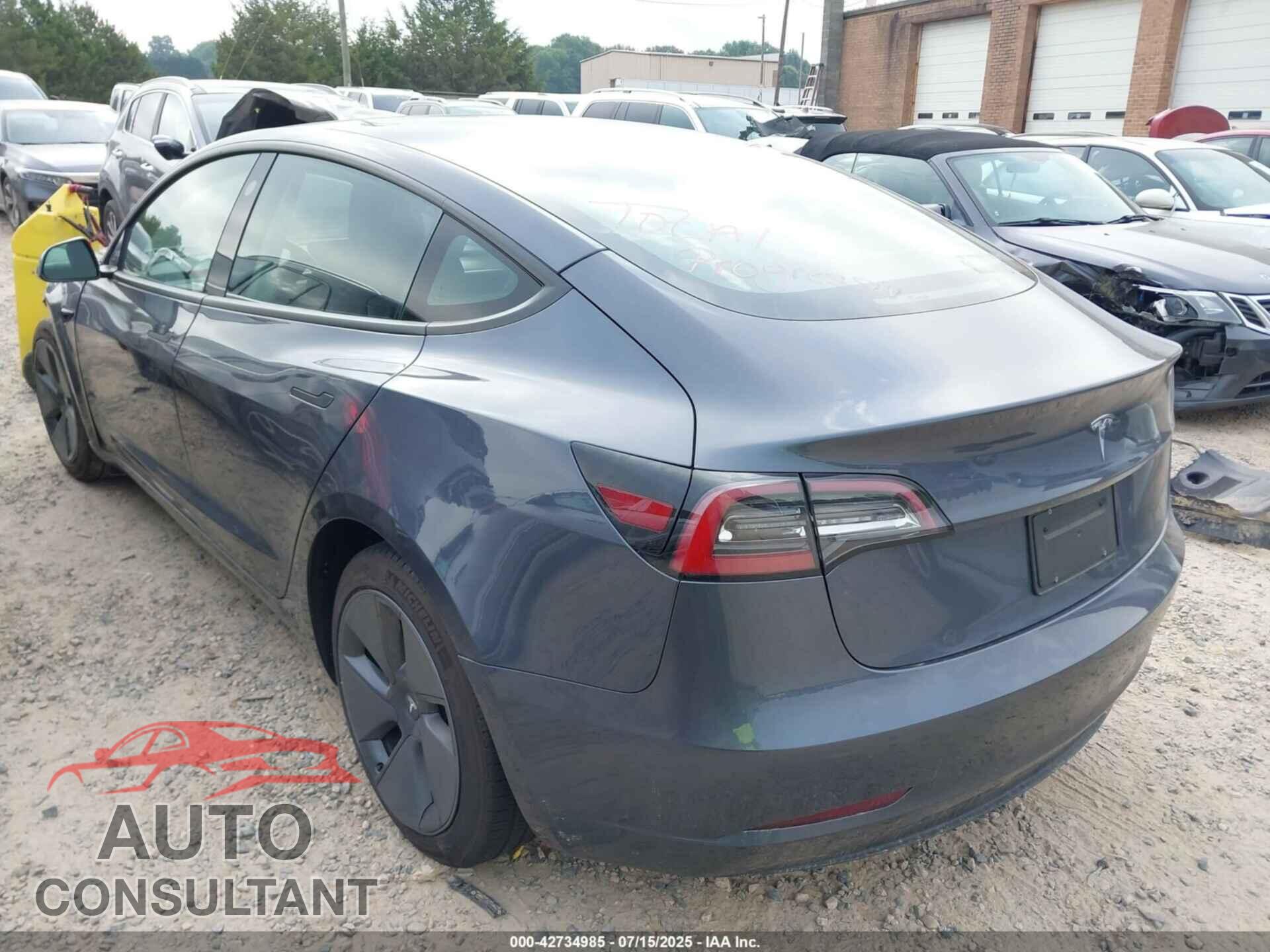 TESLA MODEL 3 2023 - 5YJ3E1EA5PF511785
