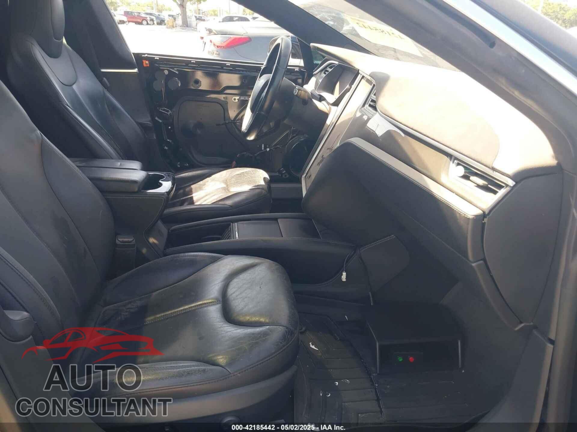 TESLA MODEL S 2014 - 5YJSA1H25EFP65571