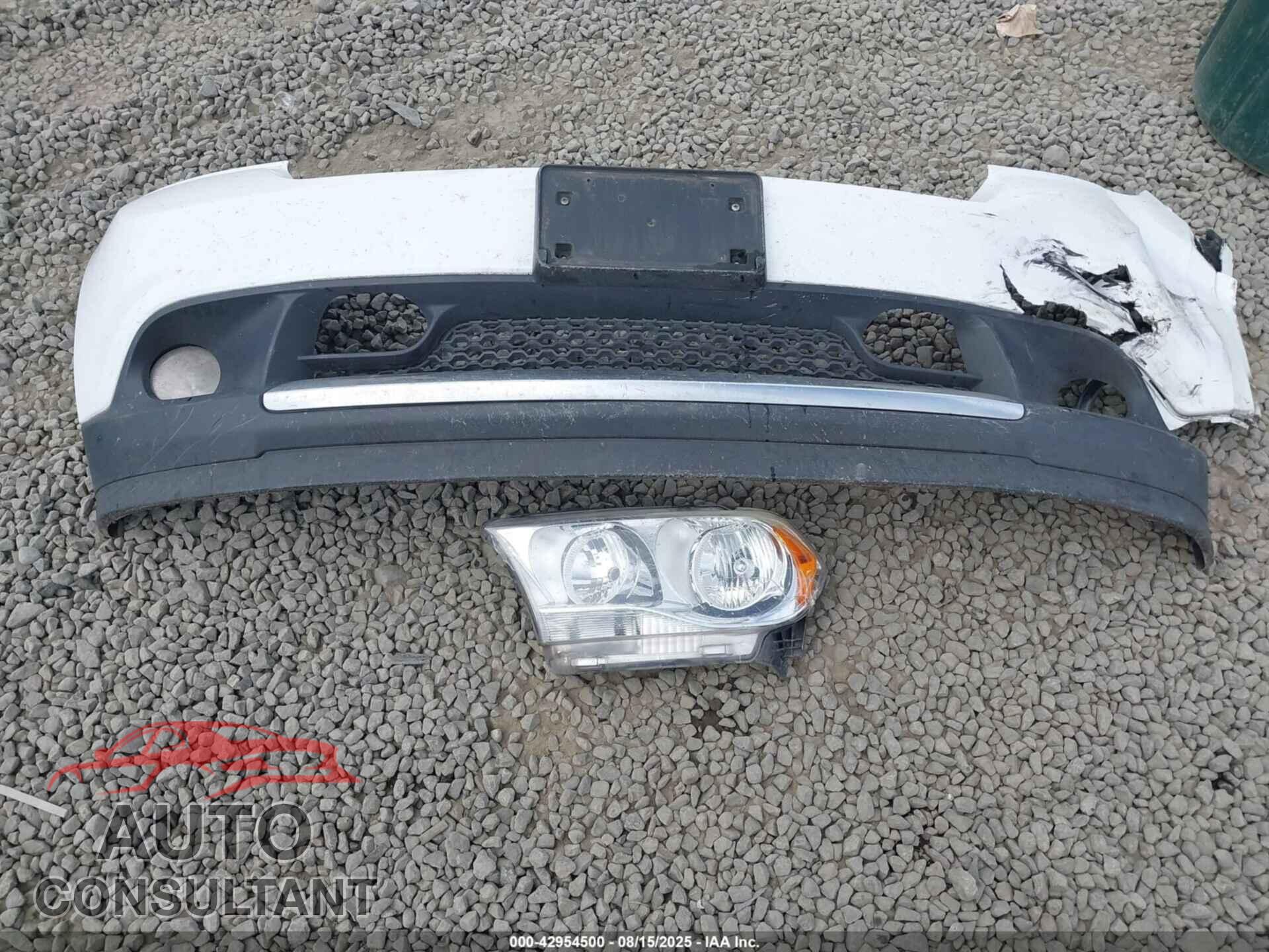 DODGE DURANGO 2013 - 1C4RDJDGXDC674105