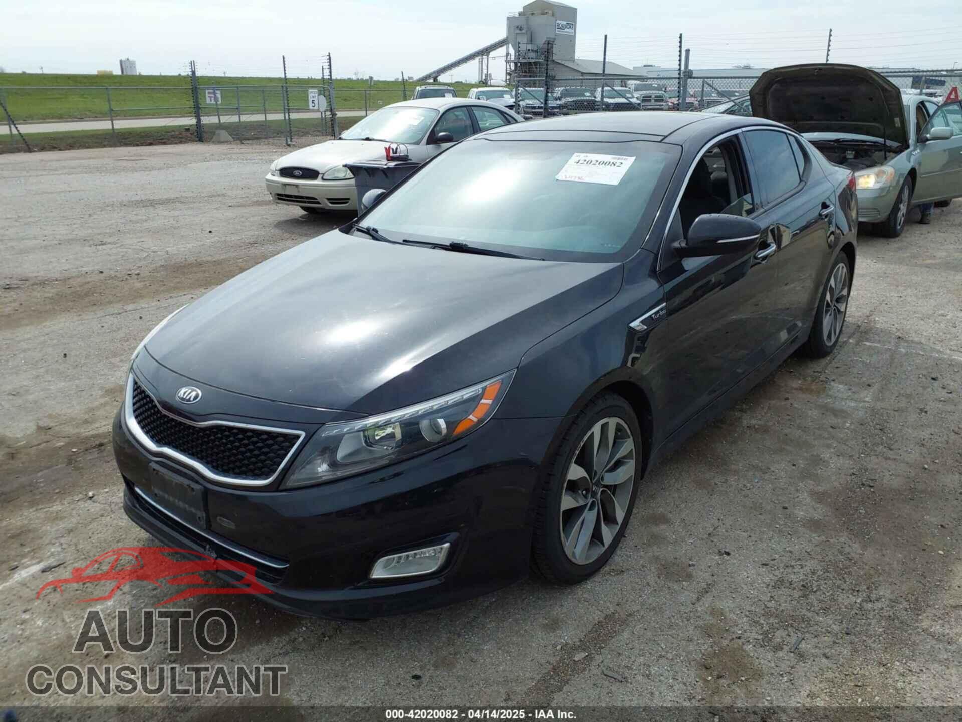 KIA OPTIMA 2014 - 5XXGR4A66EG307497