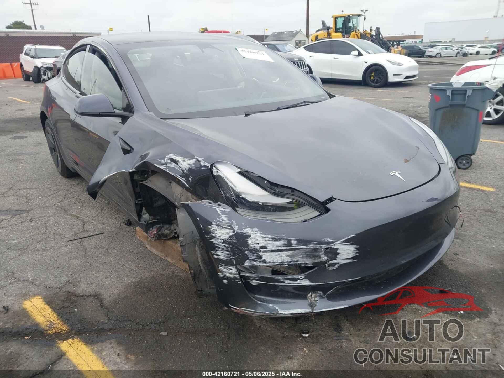 TESLA MODEL 3 2023 - 5YJ3E1EA3PF463686