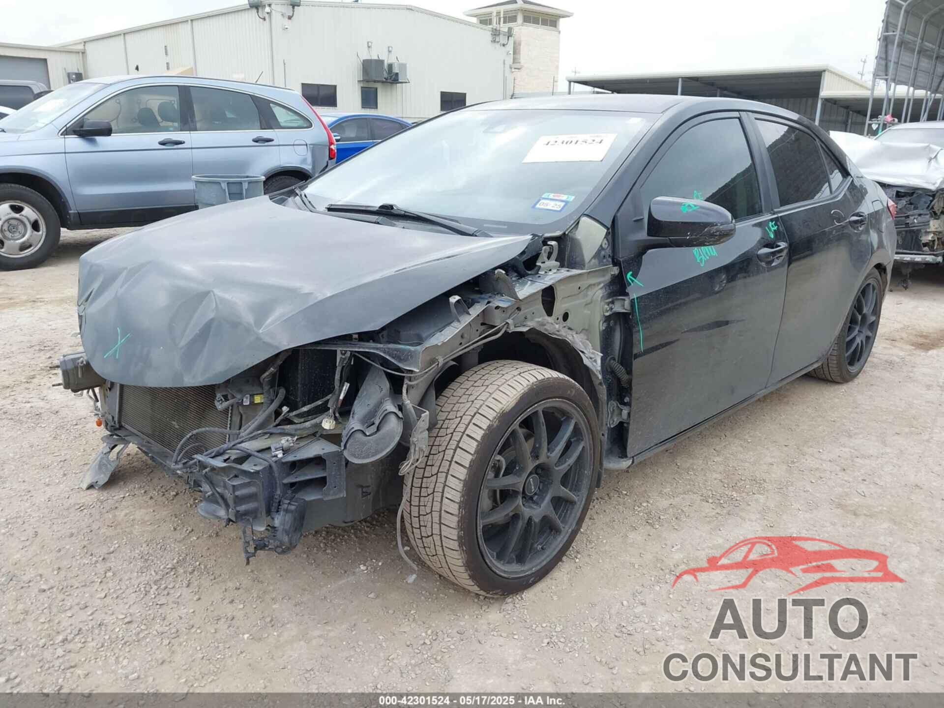 TOYOTA COROLLA 2018 - 5YFBURHE6JP790848