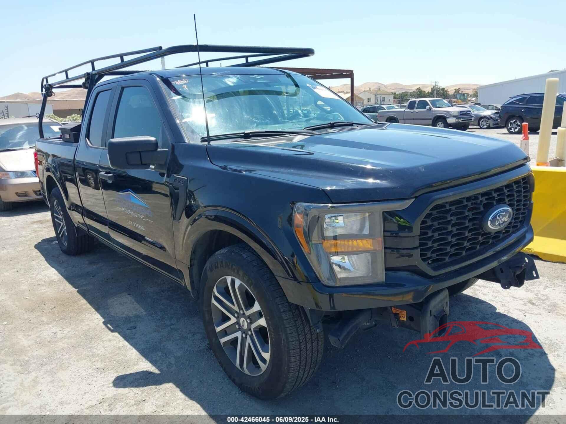 FORD F-150 2023 - 1FTEX1C55PKE05056