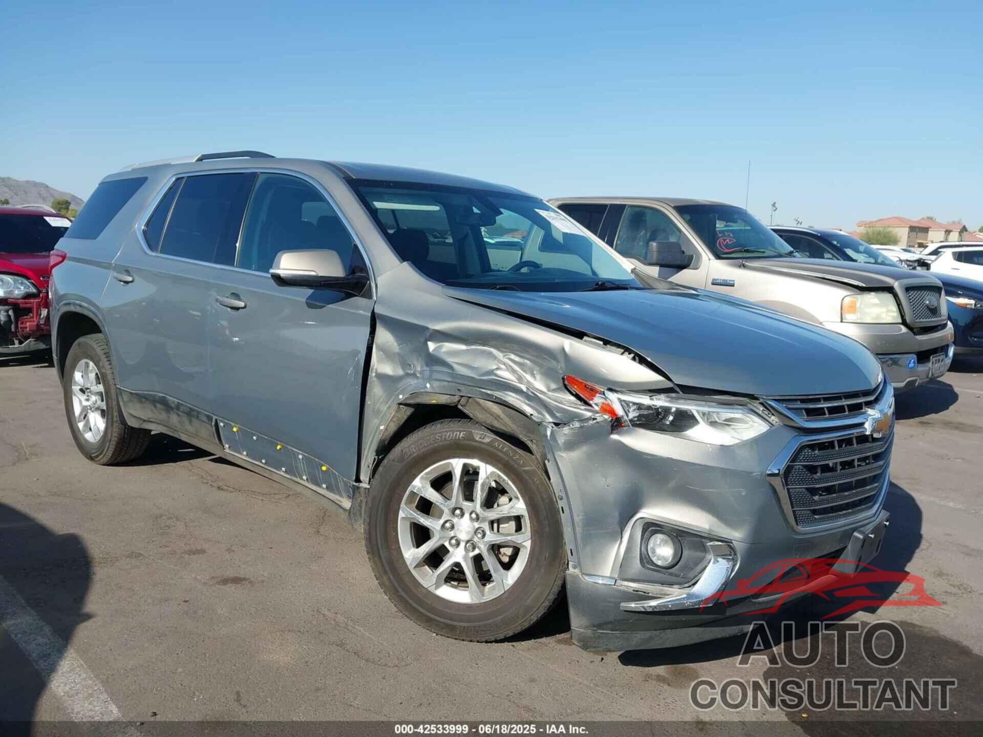 CHEVROLET TRAVERSE 2018 - 1GNERGKW9JJ258784