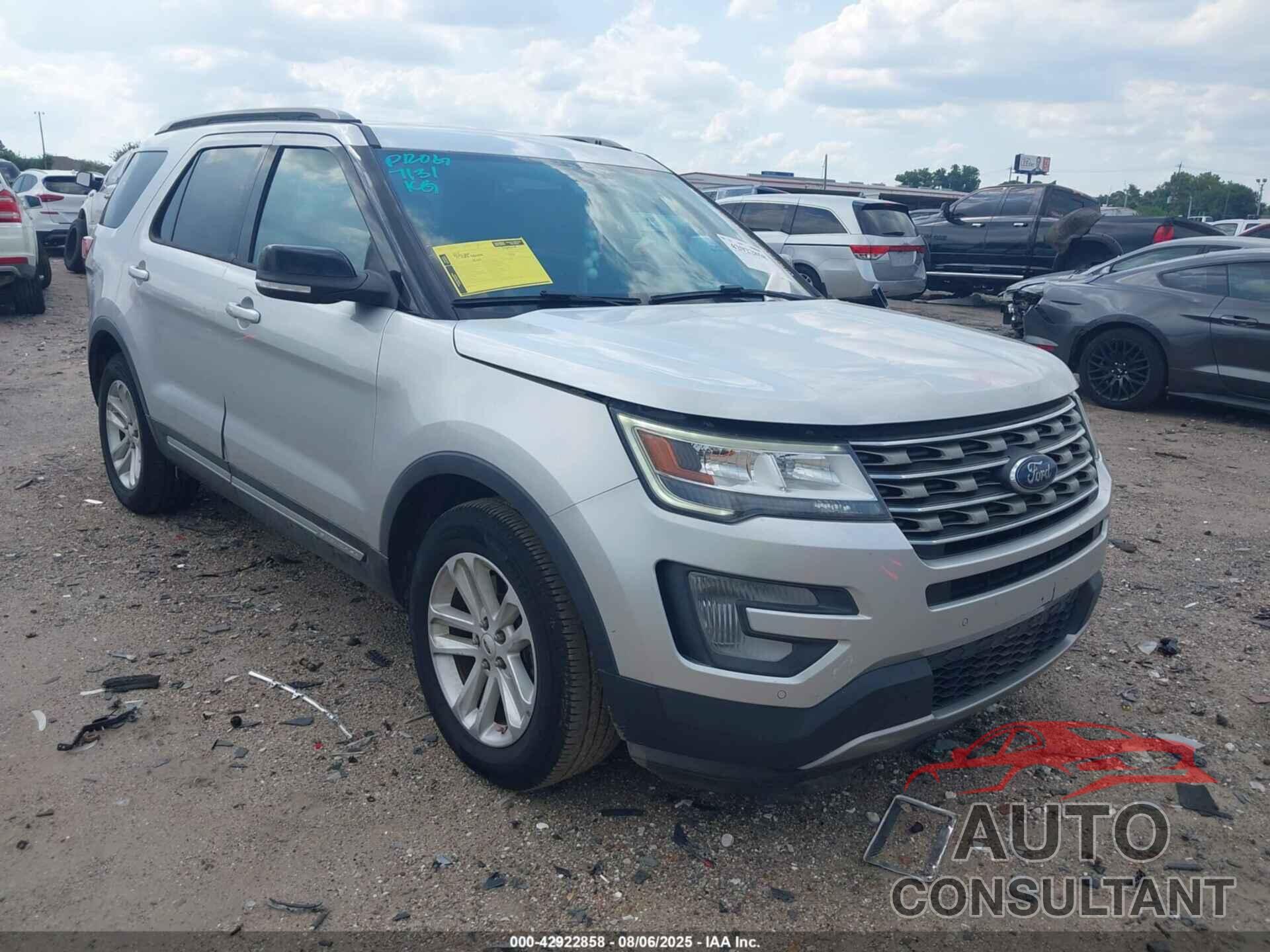 FORD EXPLORER 2017 - 1FM5K7D8XHGD35483