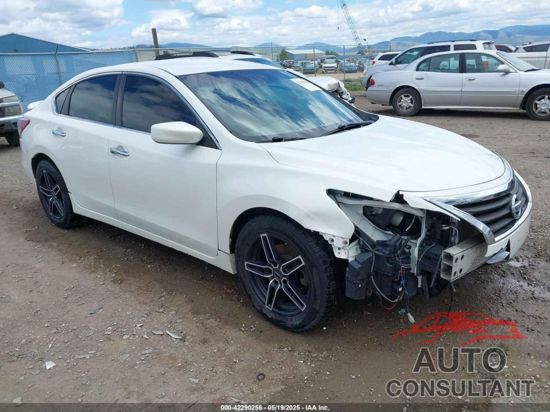 NISSAN ALTIMA 2015 - 1N4AL3AP8FN330169