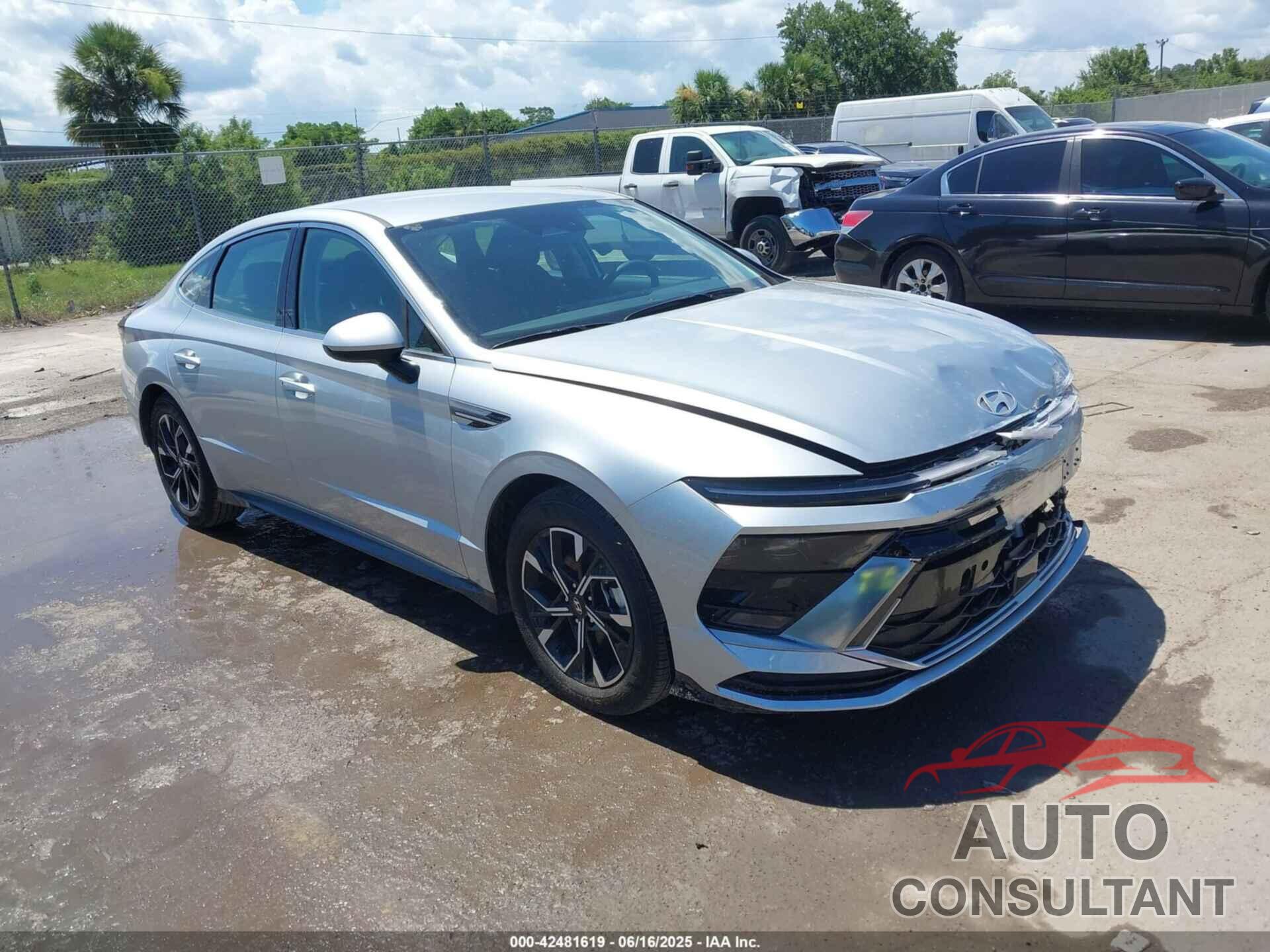 HYUNDAI SONATA 2025 - KMHL64JAXSA452153