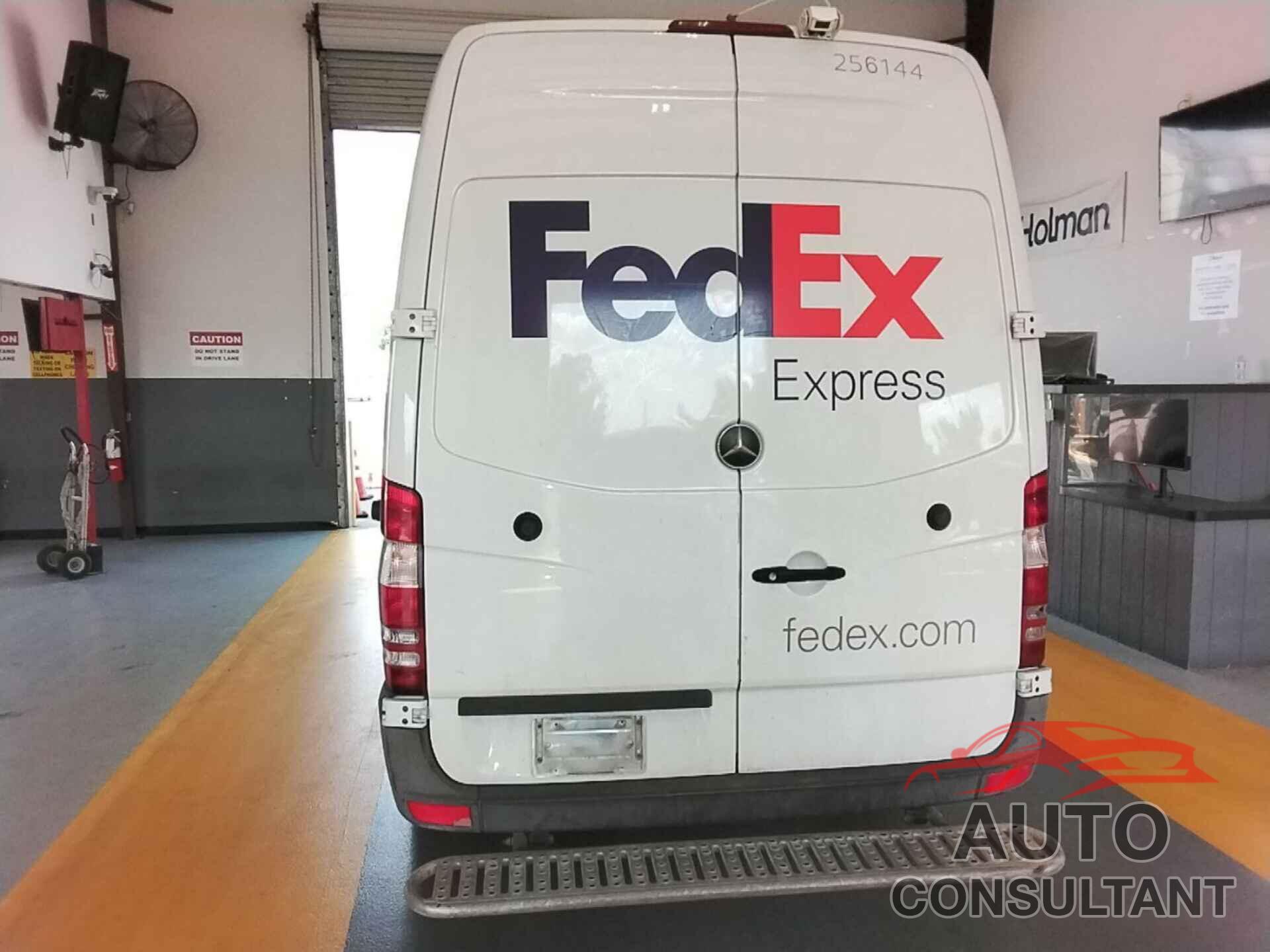 MERCEDES-BENZ SPRINTER 2015 - WD3PE8DB6FP133429