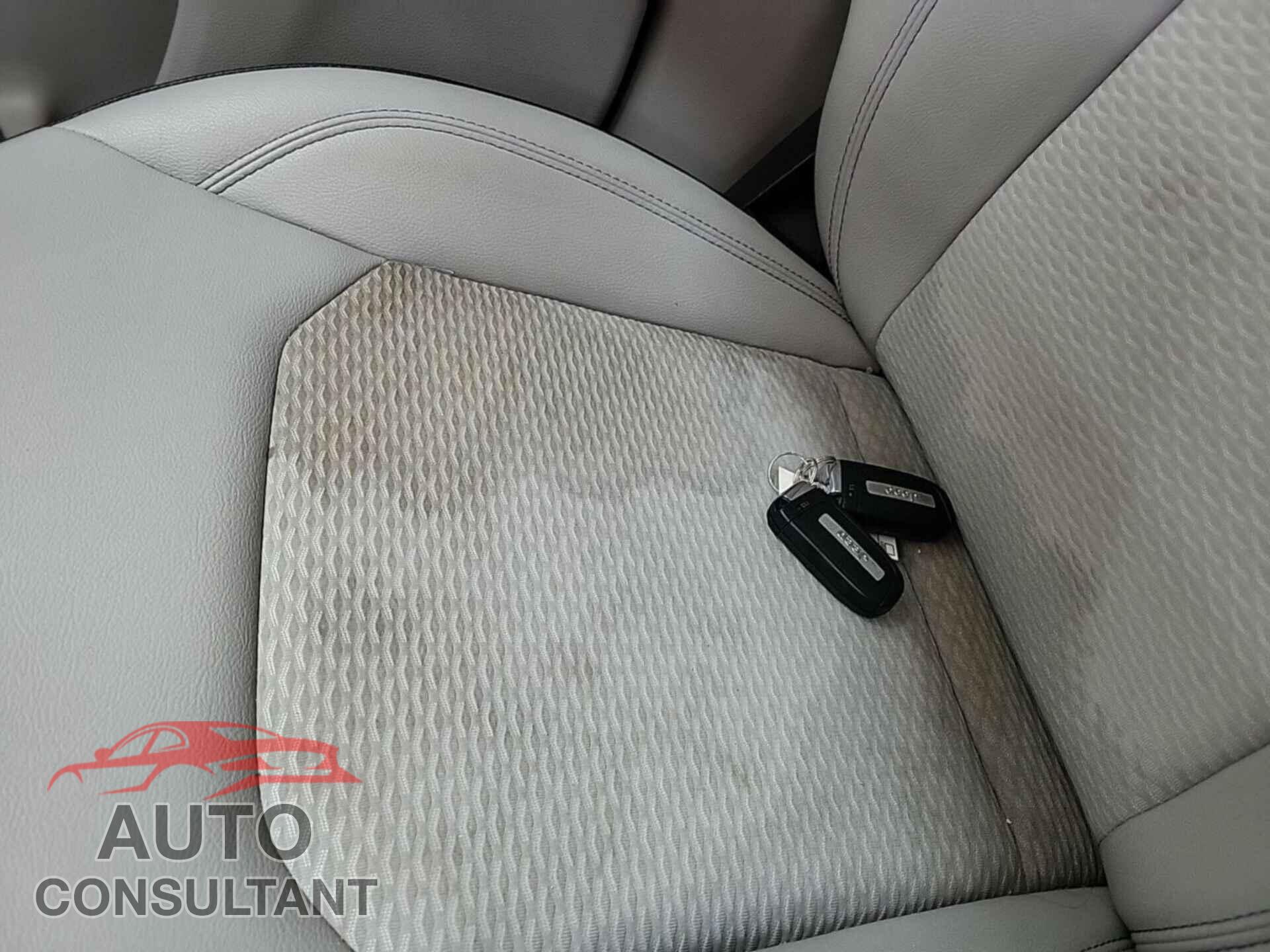 JEEP COMPASS 2022 - 3C4NJDBB1NT150654