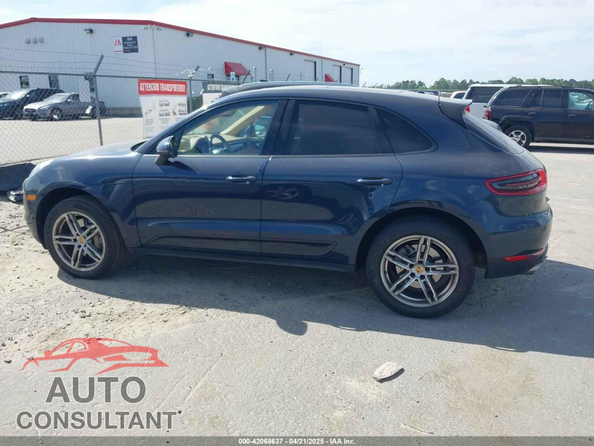 PORSCHE MACAN 2015 - WP1AB2A55FLB67075