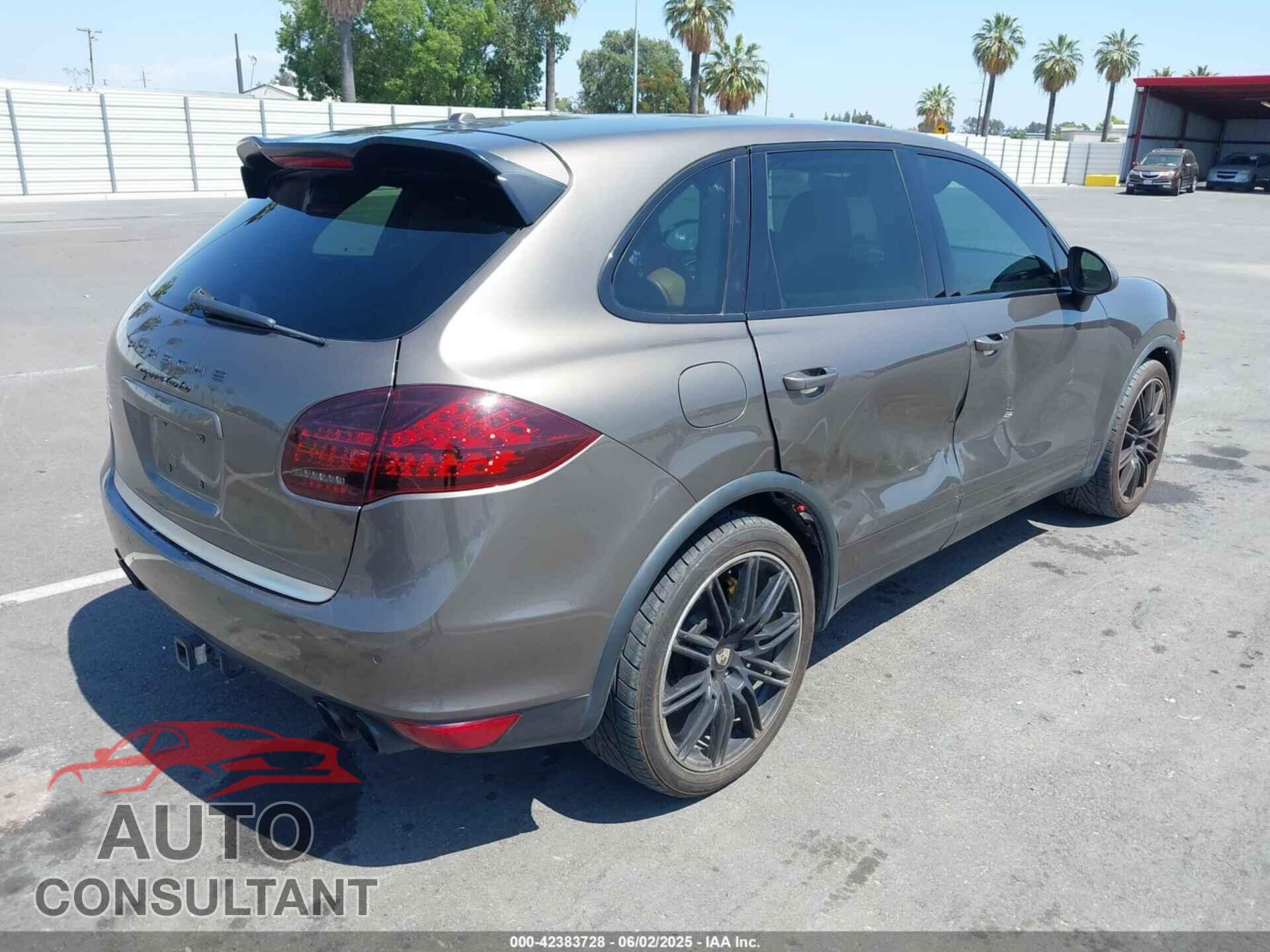 PORSCHE CAYENNE 2012 - WP1AC2A21CLA82667