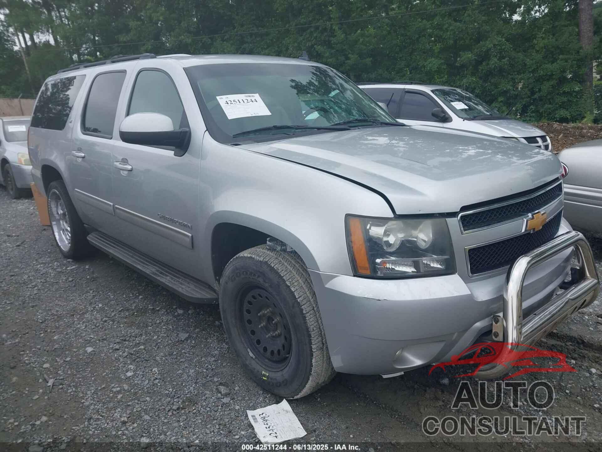 CHEVROLET SUBURBAN 1500 2012 - 1GNSCJE05CR170702