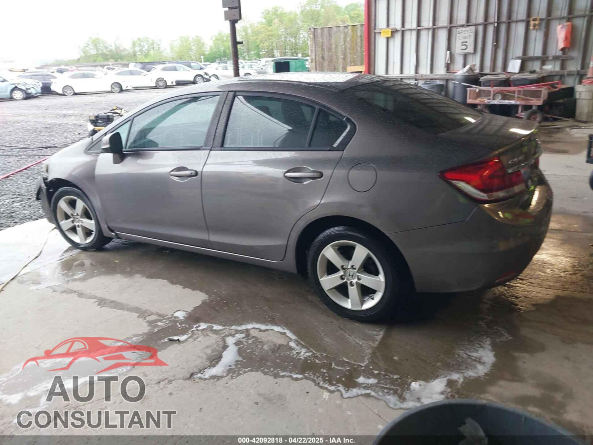 HONDA CIVIC 2013 - 19XFB2F89DE032181
