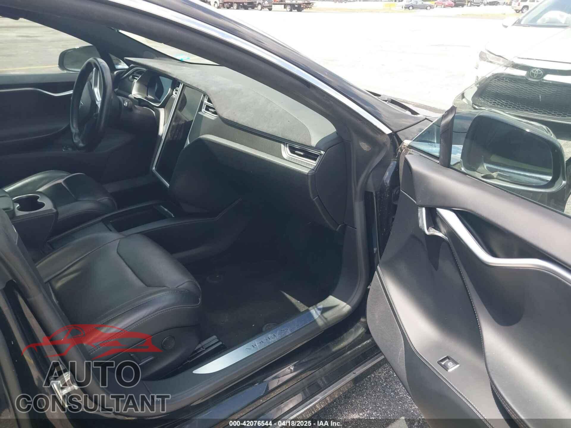 TESLA MODEL S 2017 - 5YJSA1E47HF185734
