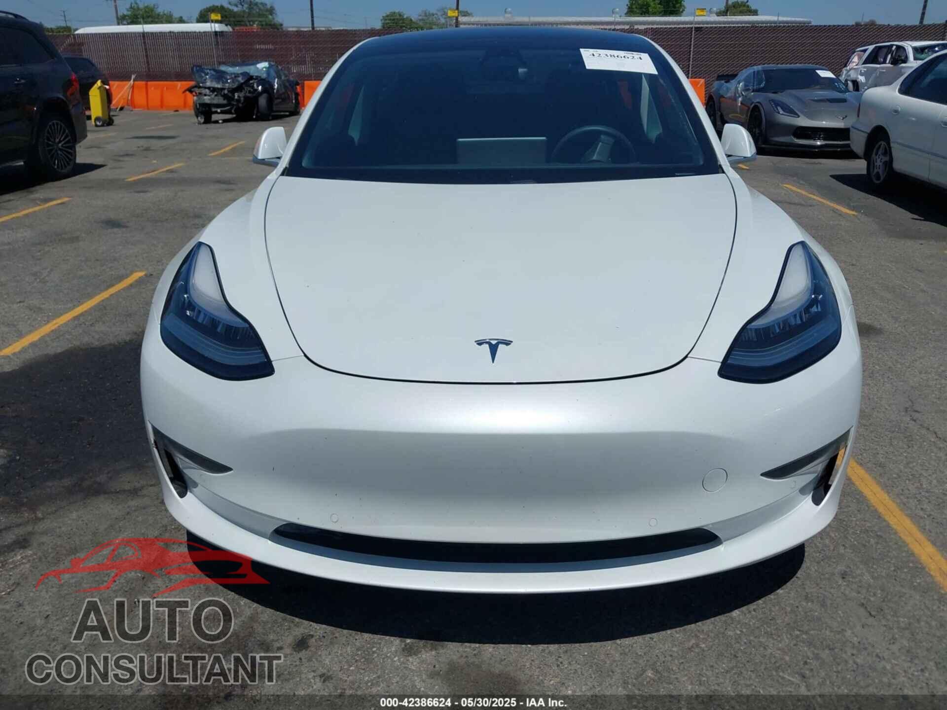TESLA MODEL 3 2020 - 5YJ3E1EAXLF806360