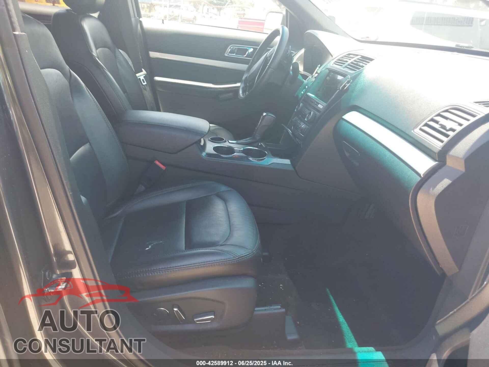 FORD EXPLORER 2017 - 1FM5K7D83HGB04103
