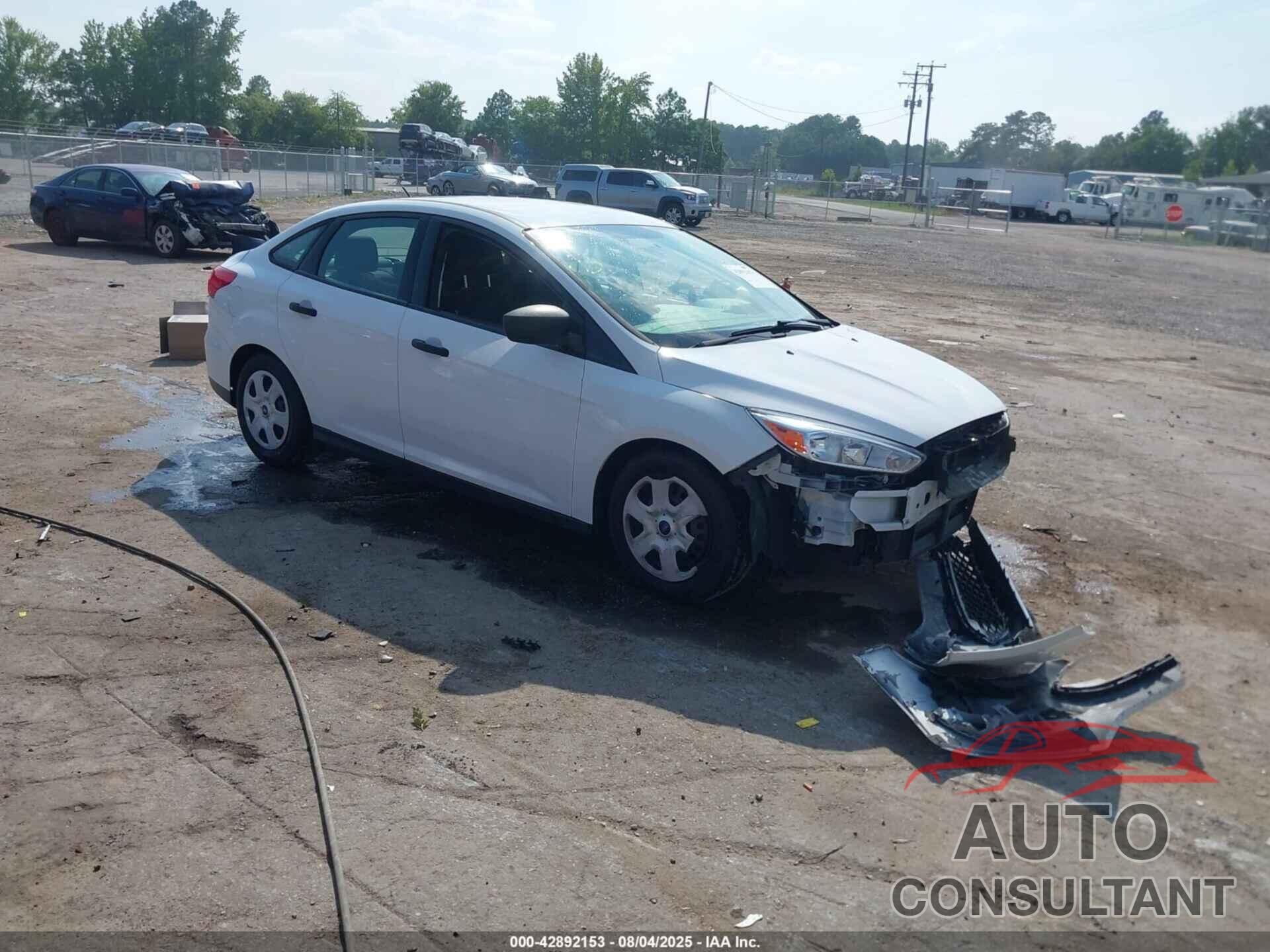 FORD FOCUS 2016 - 1FADP3E2XGL242513