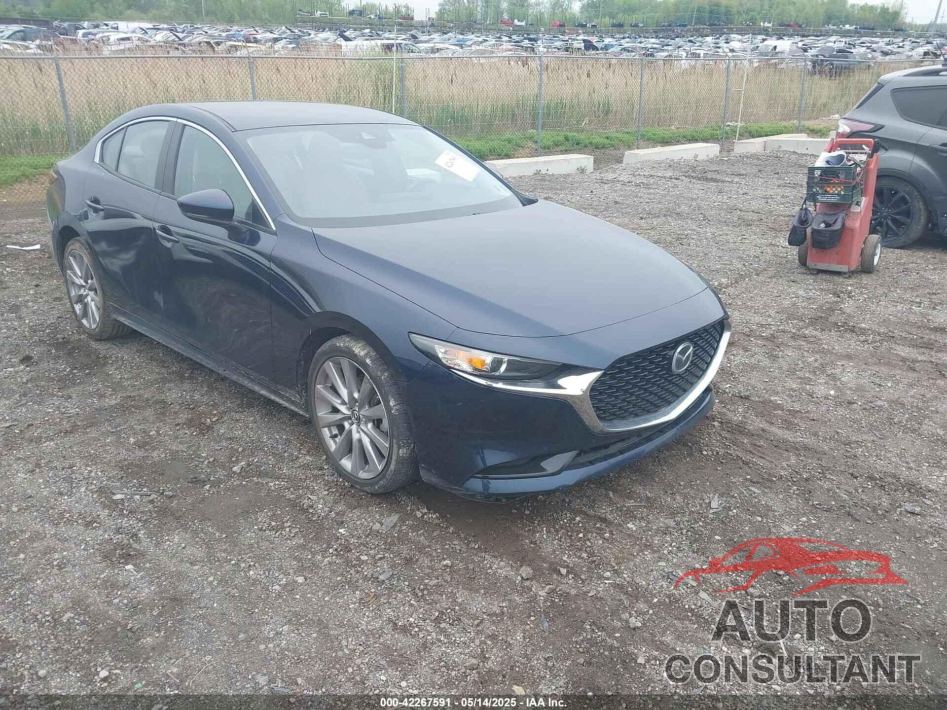 MAZDA MAZDA3 2019 - JM1BPBDM5K1133296