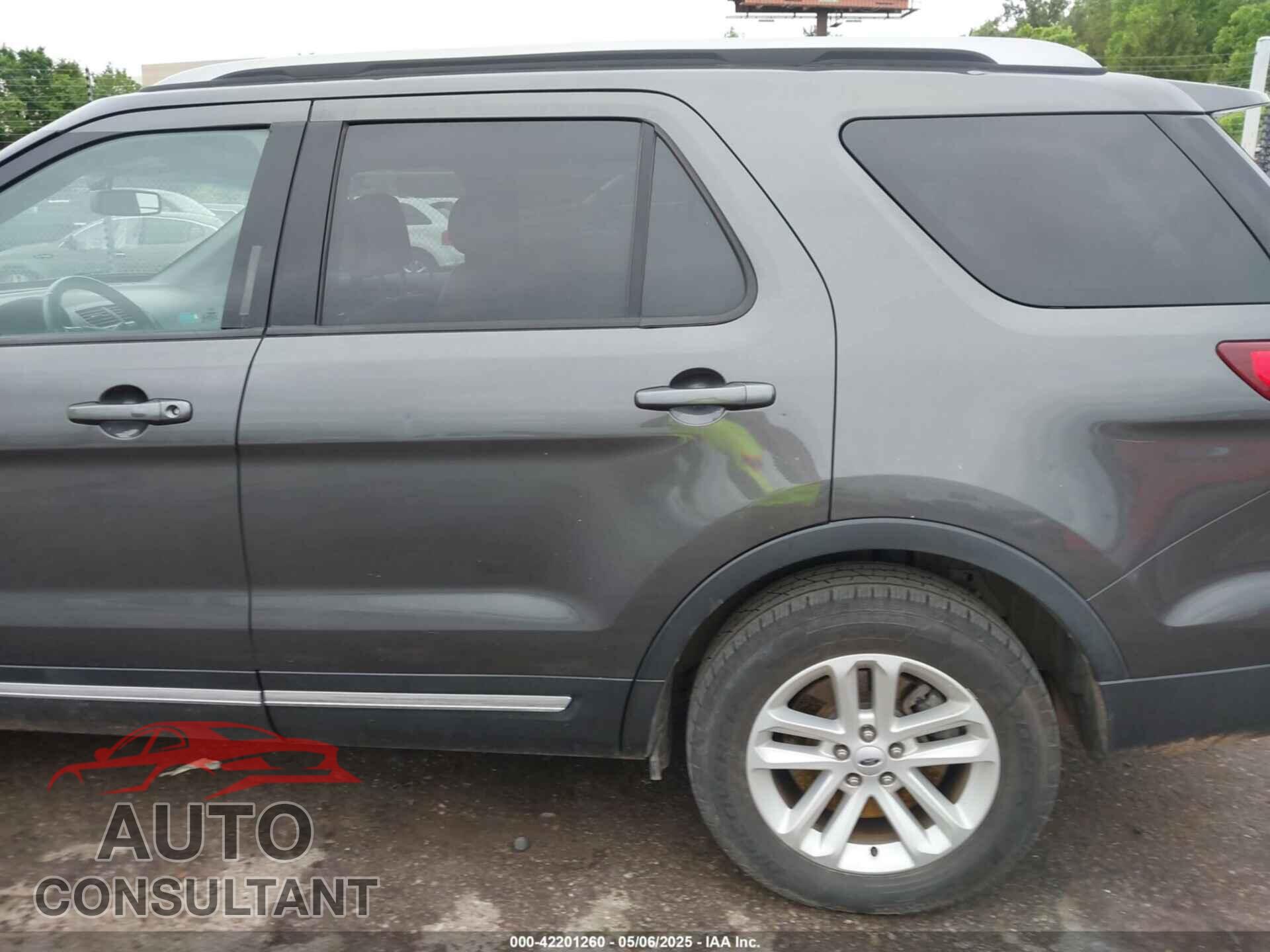 FORD EXPLORER 2017 - 1FM5K7D86HGA95090