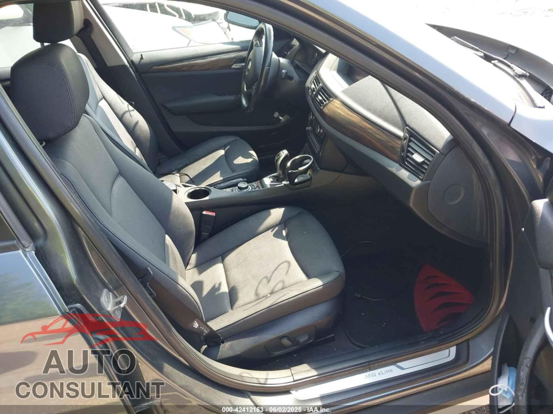 BMW X1 2013 - WBAVL1C5XDVR84497