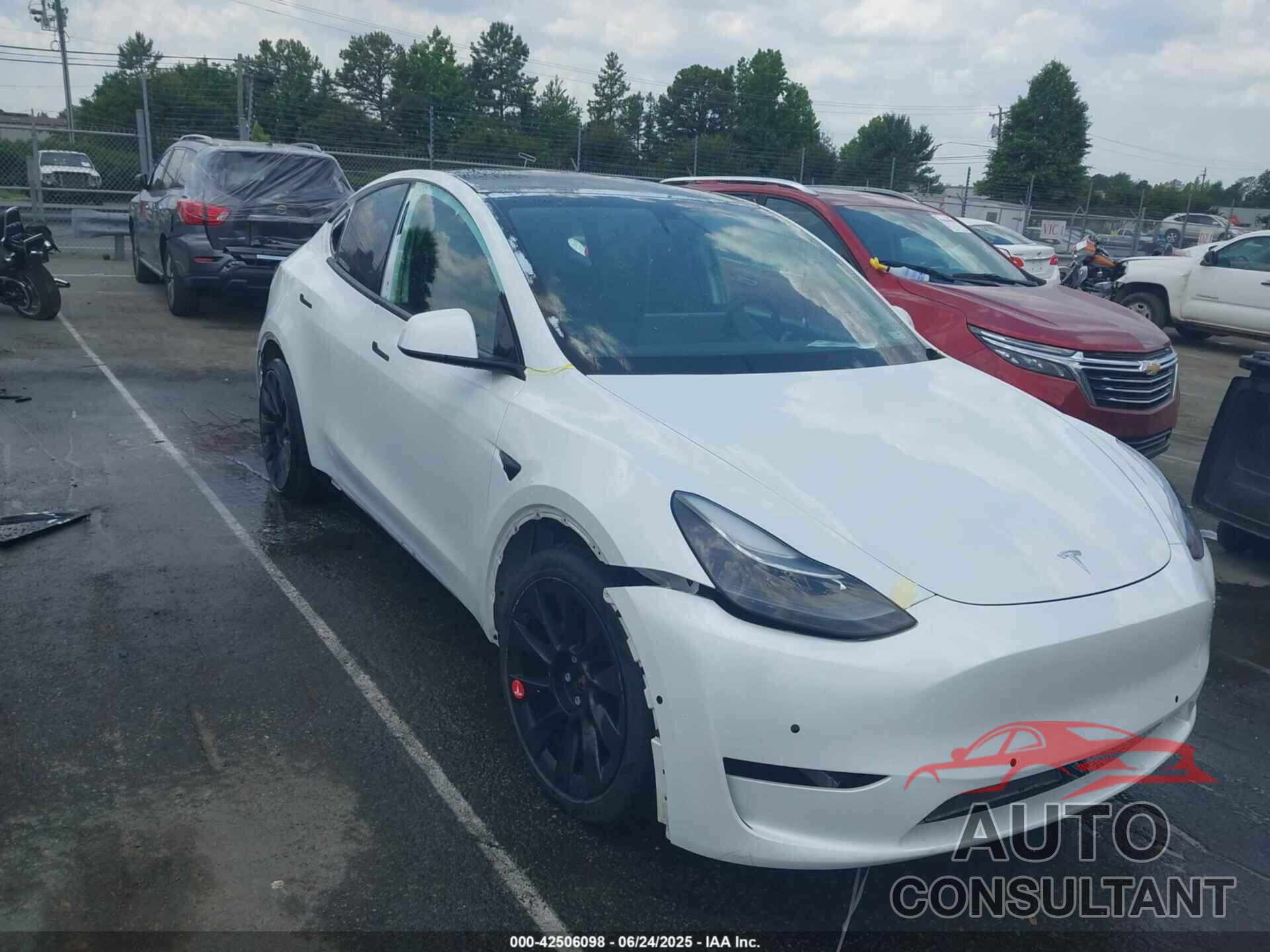 TESLA MODEL Y 2022 - 7SAYGDEF7NF372255