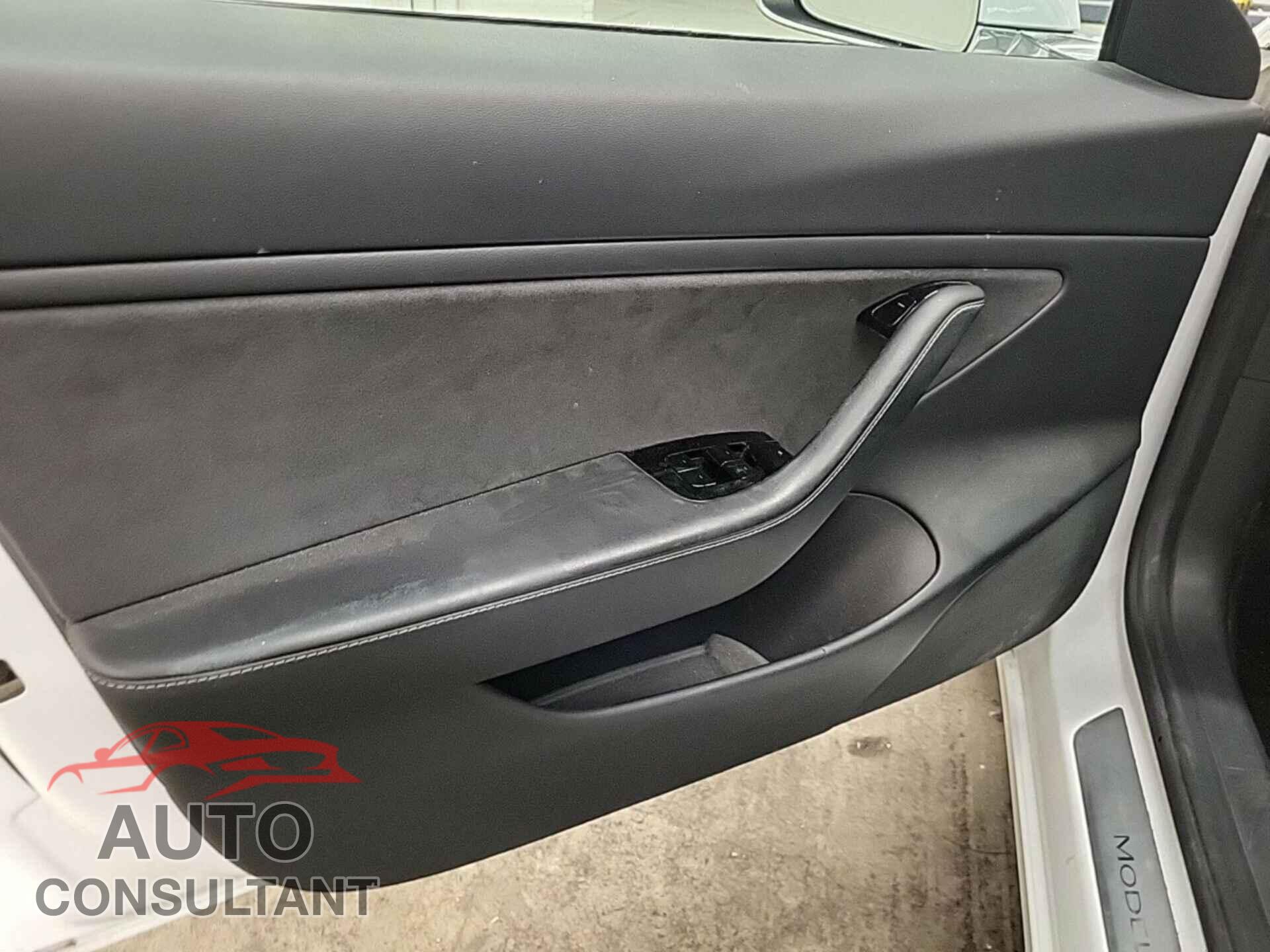 TESLA MODEL 3 2020 - 5YJ3E1EB6LF801018