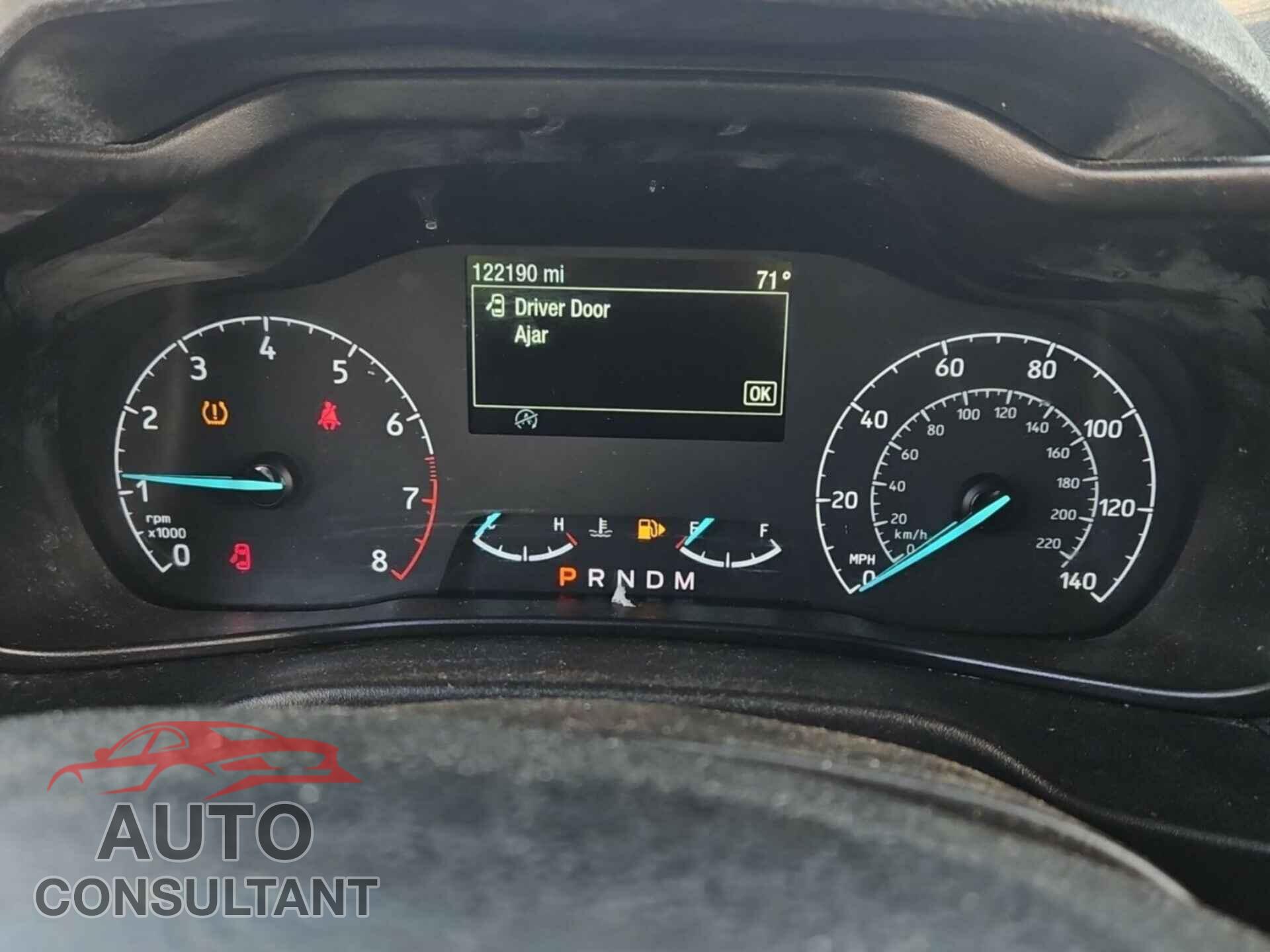 FORD TRANSIT CONNECT 2019 - NM0LS7E28K1389698