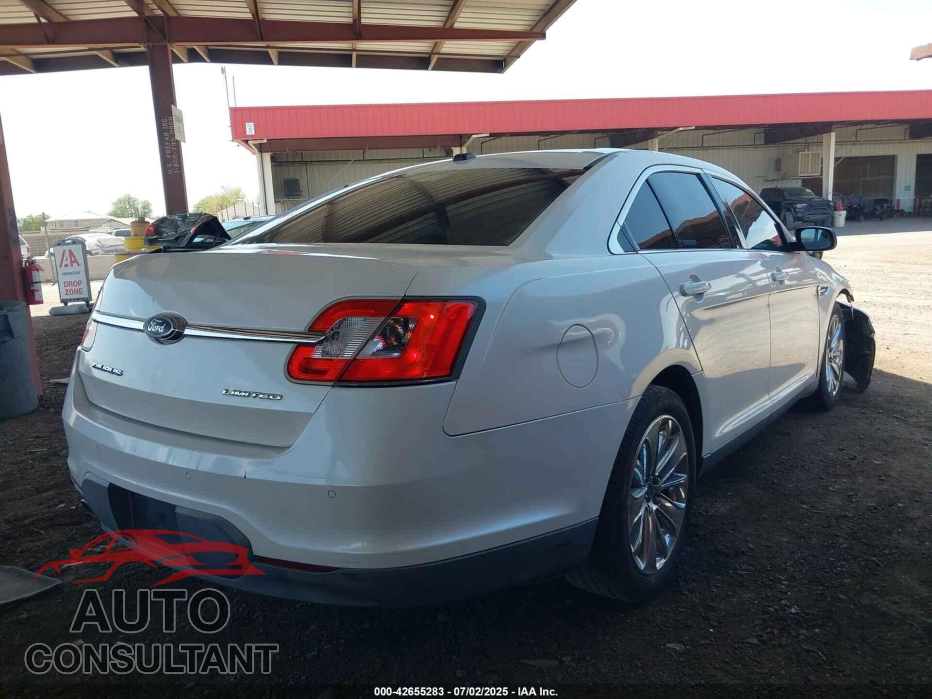FORD TAURUS 2011 - 1FAHP2FWXBG191013