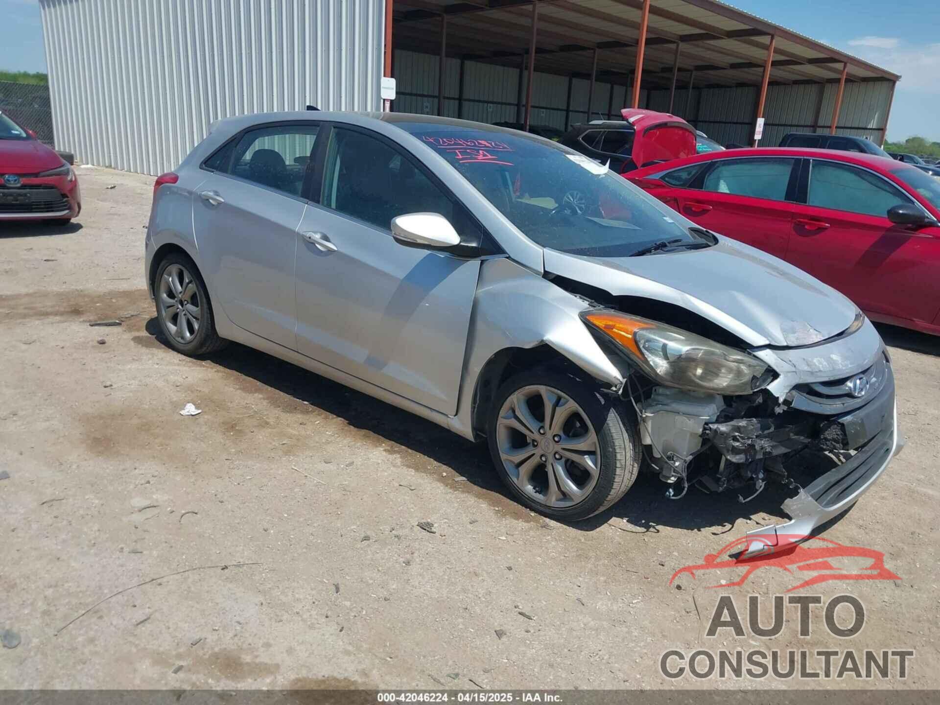 HYUNDAI ELANTRA GT 2013 - KMHD35LE2DU047537