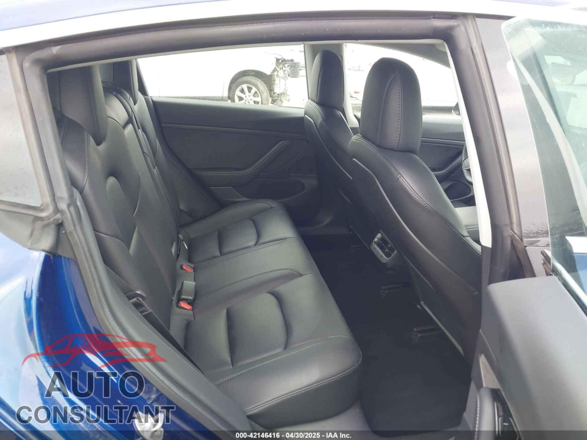 TESLA MODEL 3 2020 - 5YJ3E1EA7LF705809
