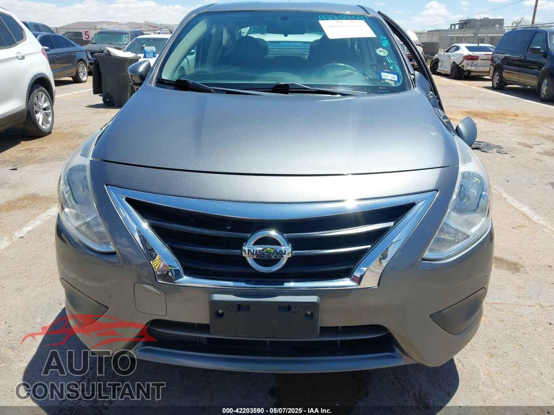 NISSAN VERSA 2019 - 3N1CN7AP4KL817841