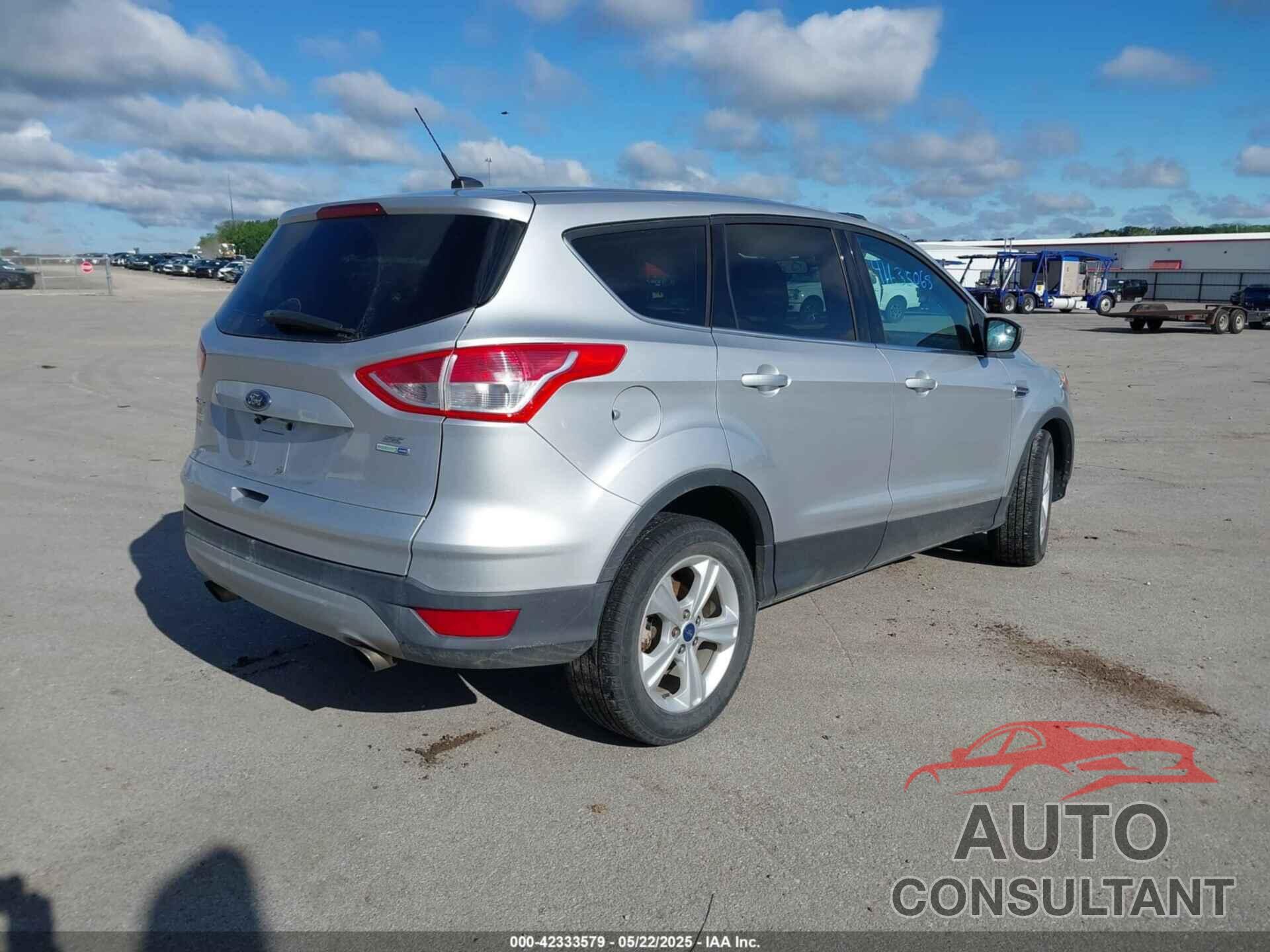 FORD ESCAPE 2015 - 1FMCU9GX8FUB61637